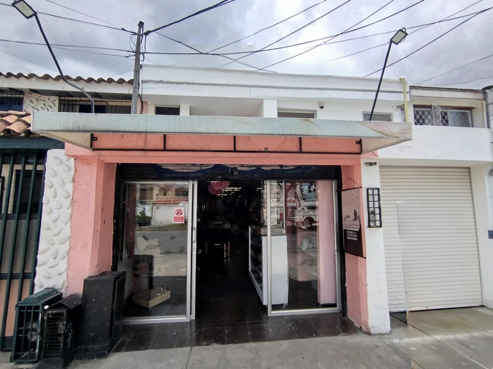 Local en arriendo en Modelia, Fontibon, Bogotá, D.C. — foto 1 de 10