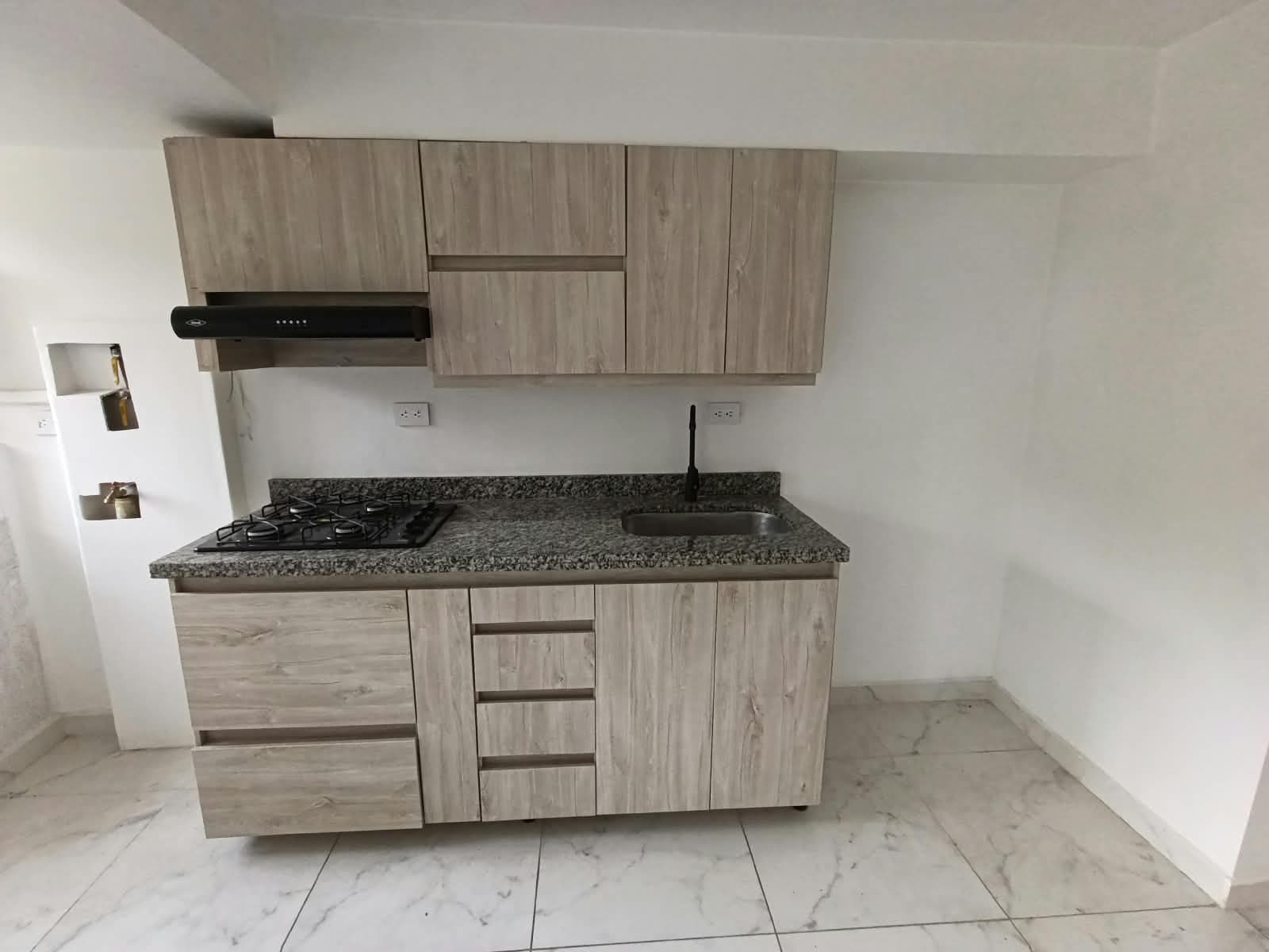 Apartamento en arriendo en La Aldea La Estrella — foto 3 de 13