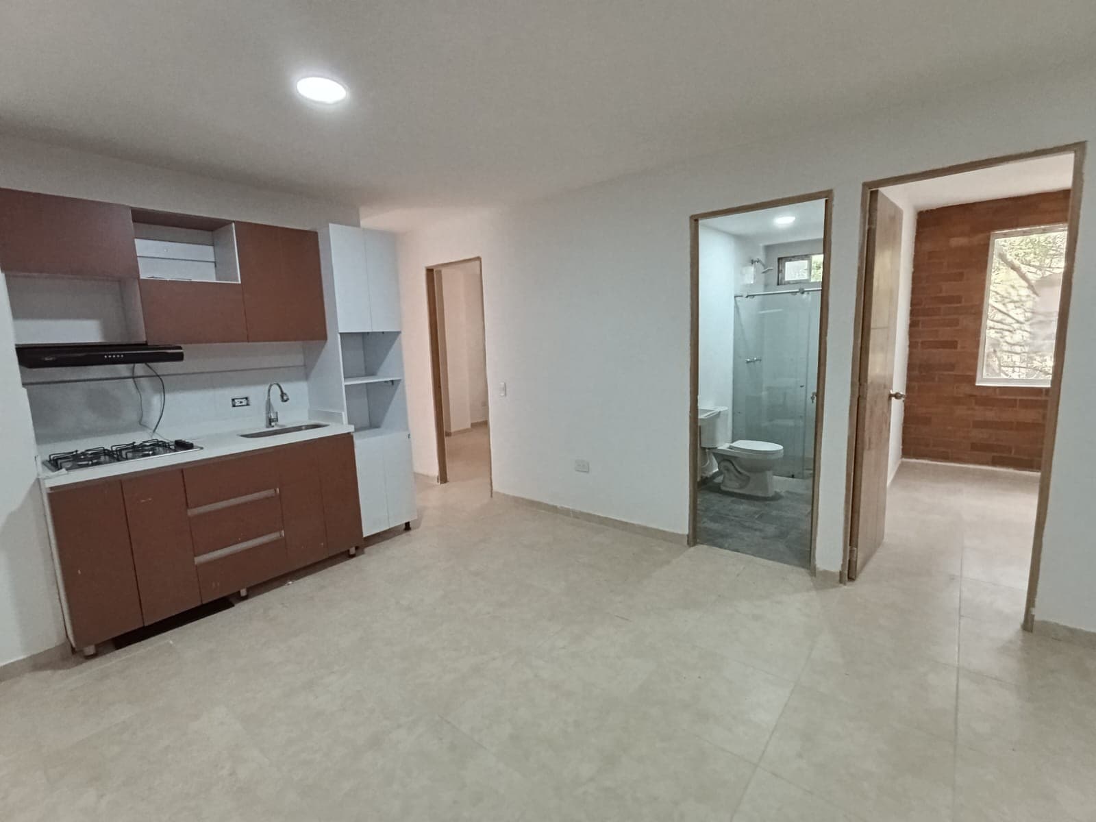 Apartamento en arriendo en Calasanz, La America, Medellín — foto 1 de 14