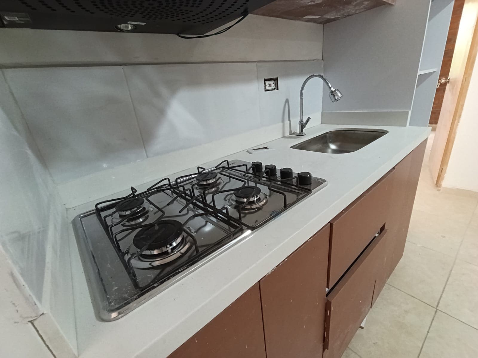 Apartamento en arriendo en Calasanz, La America, Medellín — foto 4 de 14