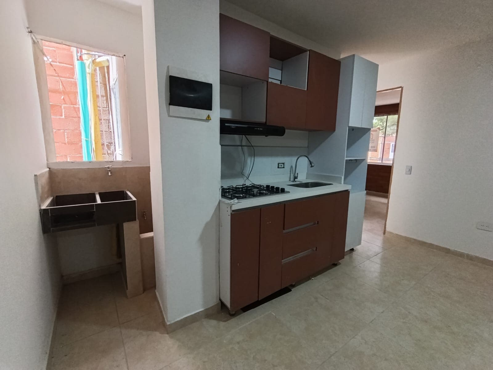 Apartamento en arriendo en Calasanz, La America, Medellín — foto 5 de 14
