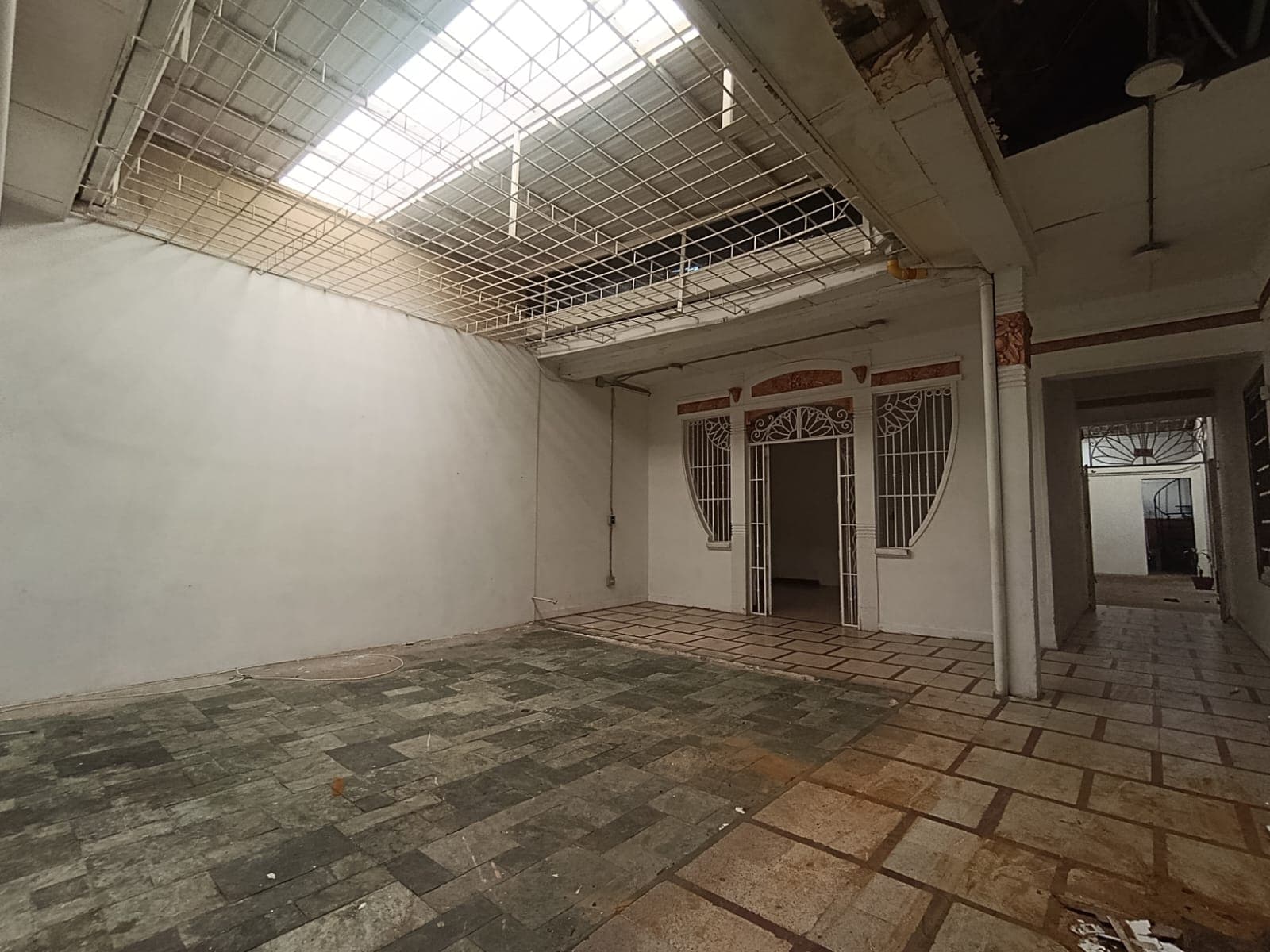 Casa Comercial en arriendo en Prado Medellín, Centro — foto 3 de 20