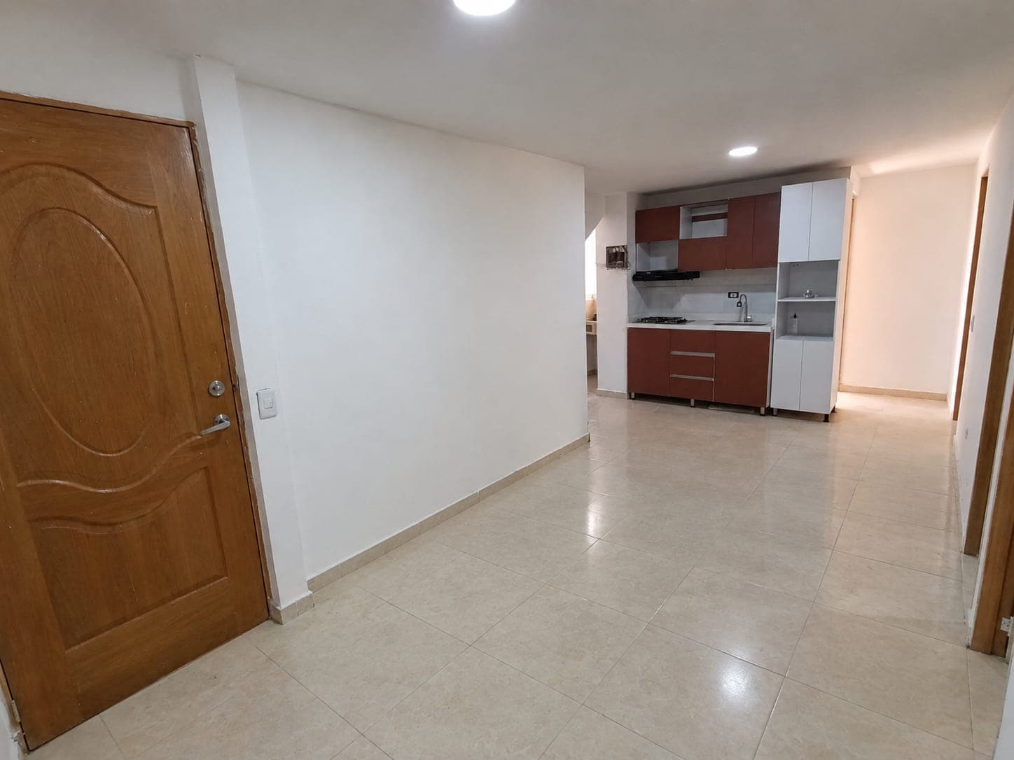 Apartamento en arriendo en Calasanz, La America, Medellín — foto 2 de 14