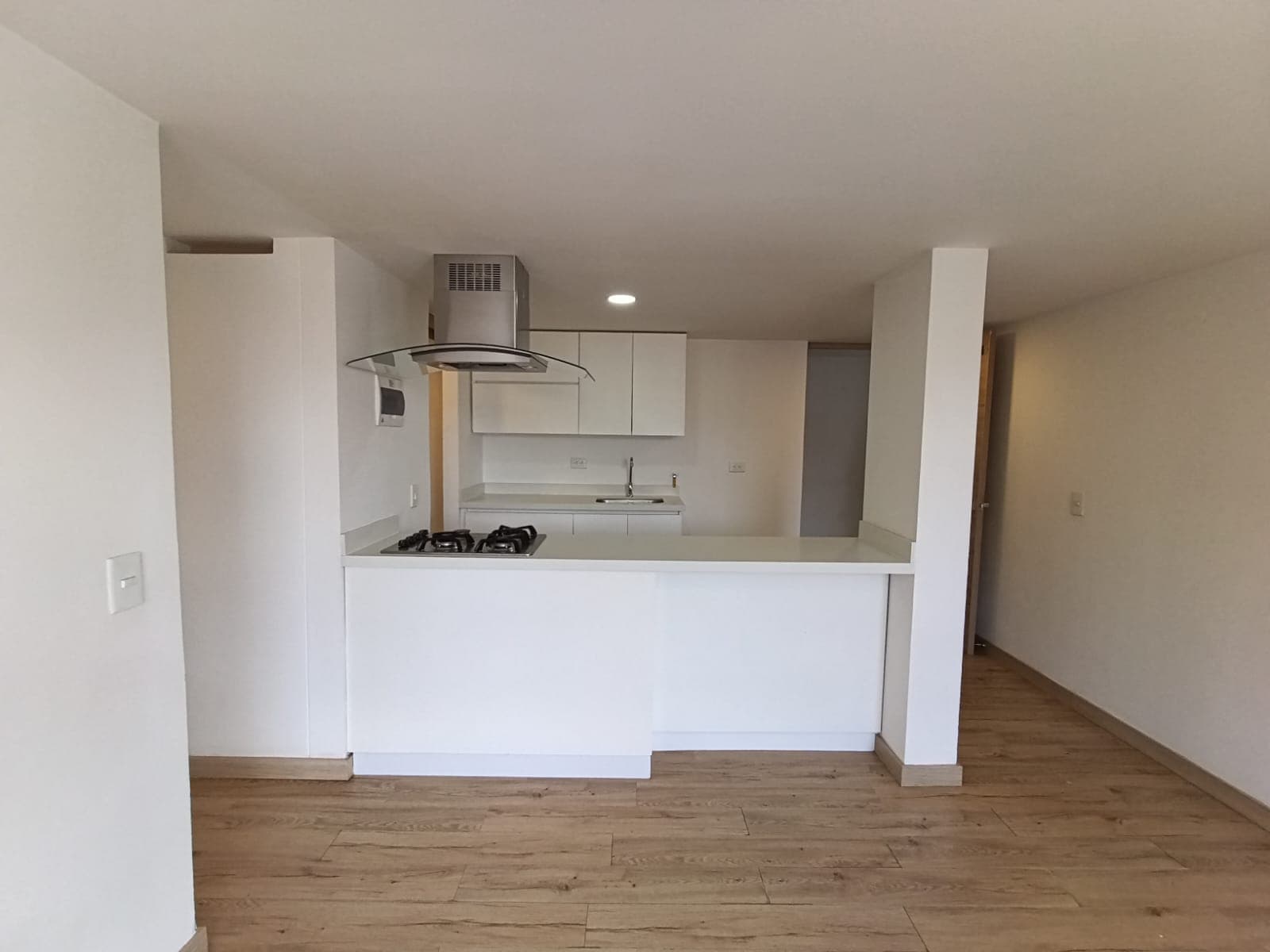 Apartamento en arriendo en El Trapiche Bello — foto 4 de 16