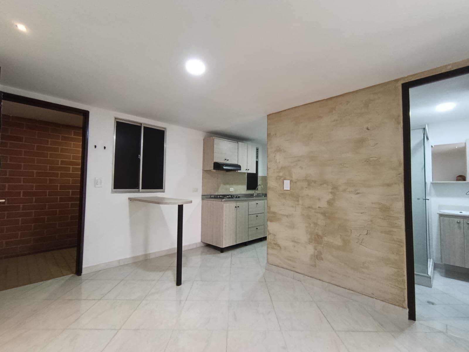 Apartaestudio en arriendo en Buenos Aires, Centro, Medellín — foto 3 de 14