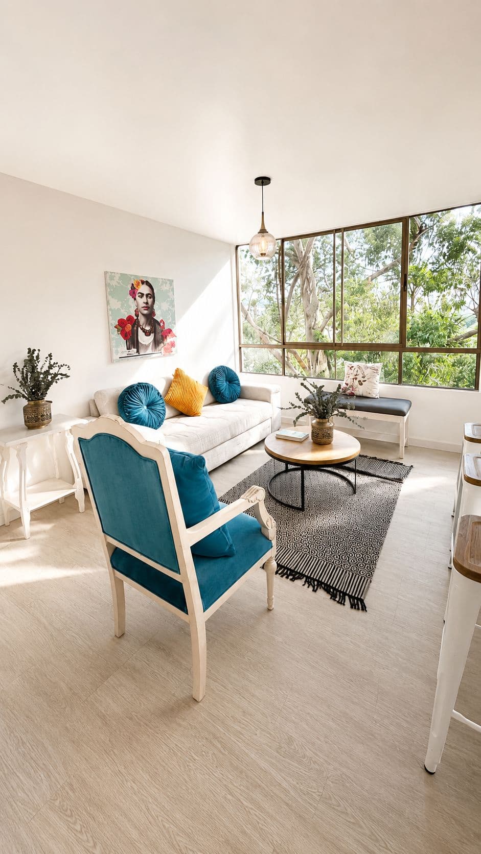 Apartamento en arriendo en Castropol, El Poblado, Medellín — foto 1 de 17