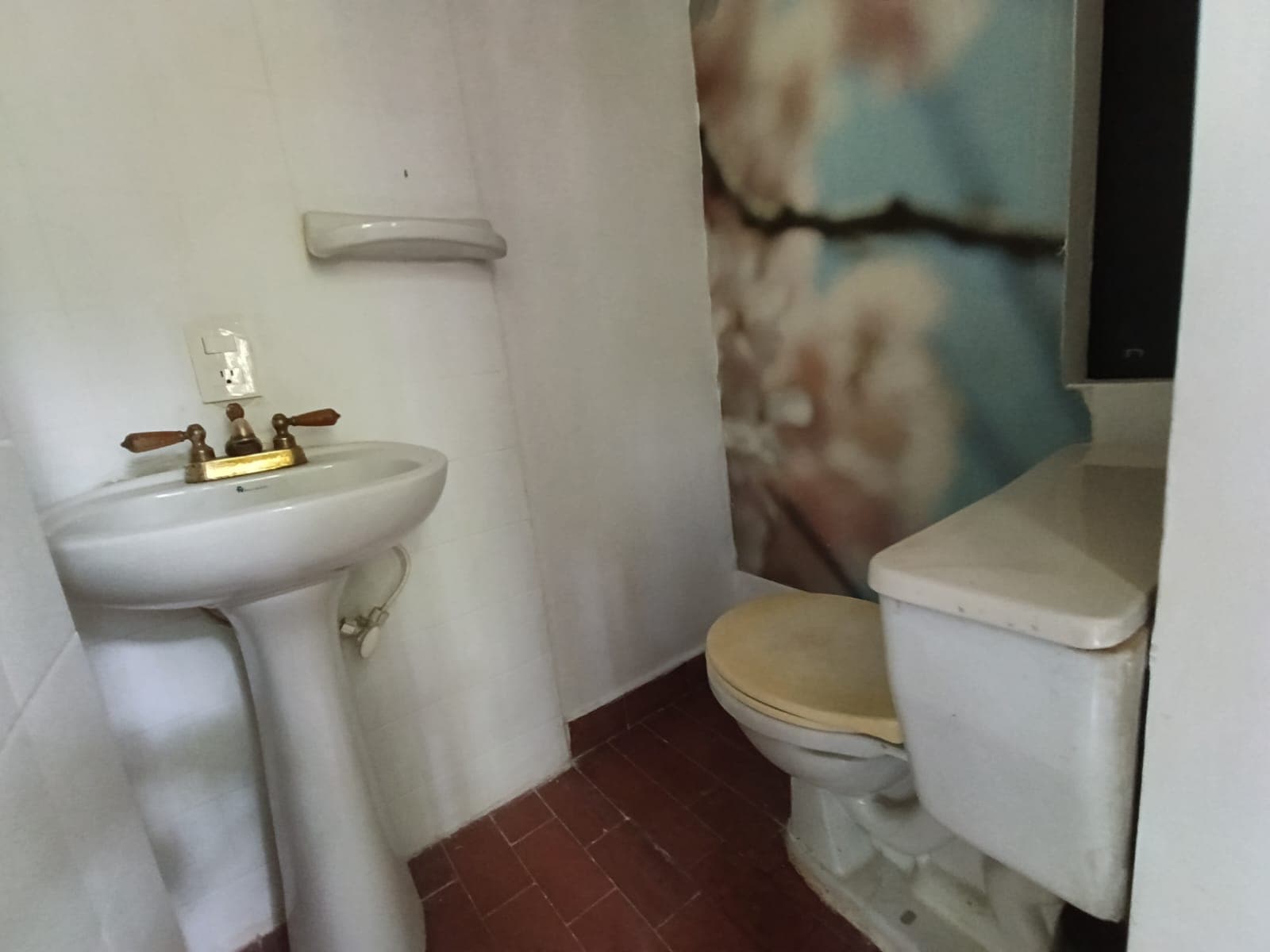 Apartamento en arriendo en La Frontera Campestre, El Poblado, Medellín — foto 3 de 12