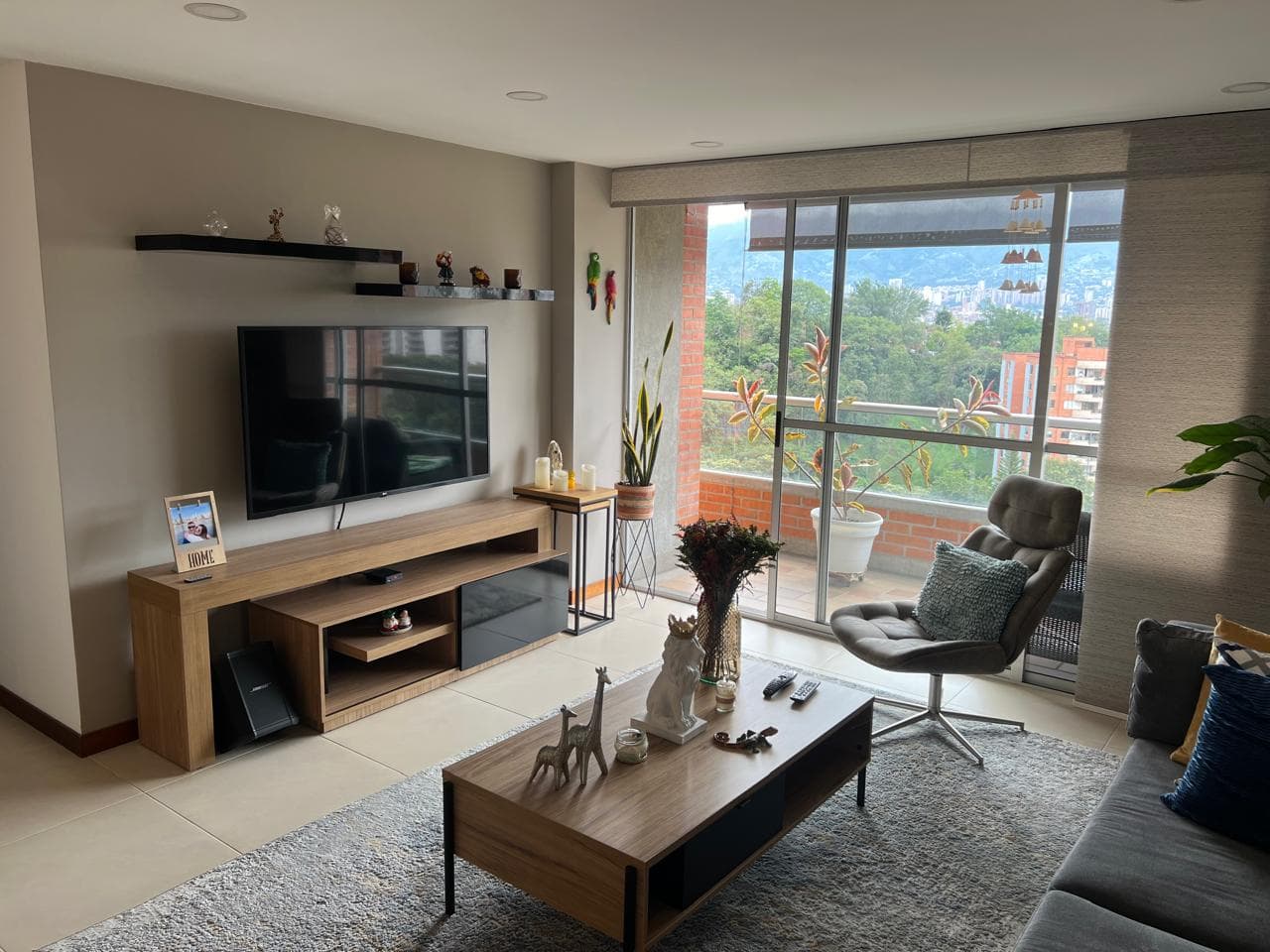 Apartamento en arriendo en Benedictinos, Envigado — foto 2 de 14