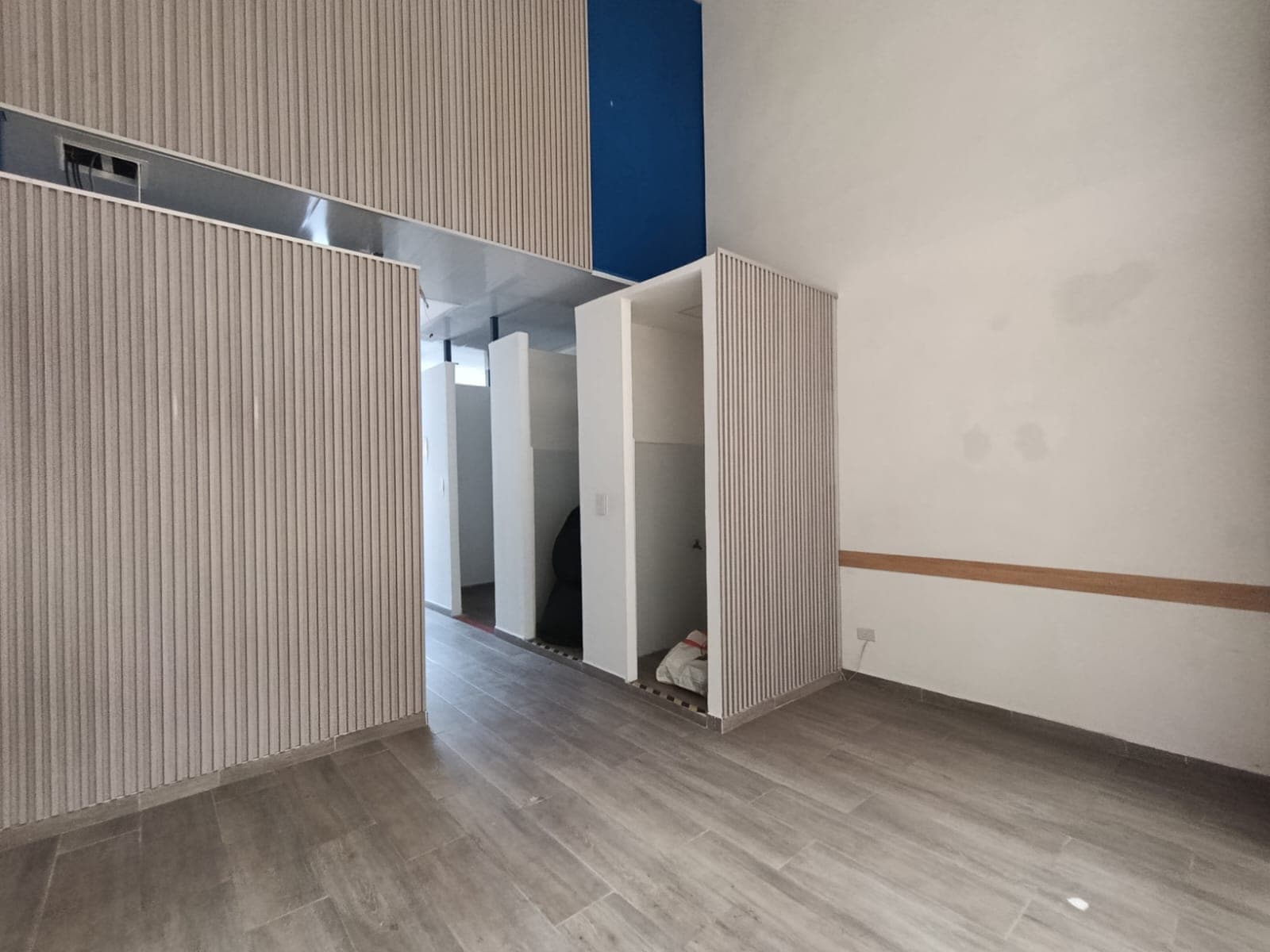 Local en arriendo en Centro Itagui — foto 1 de 17