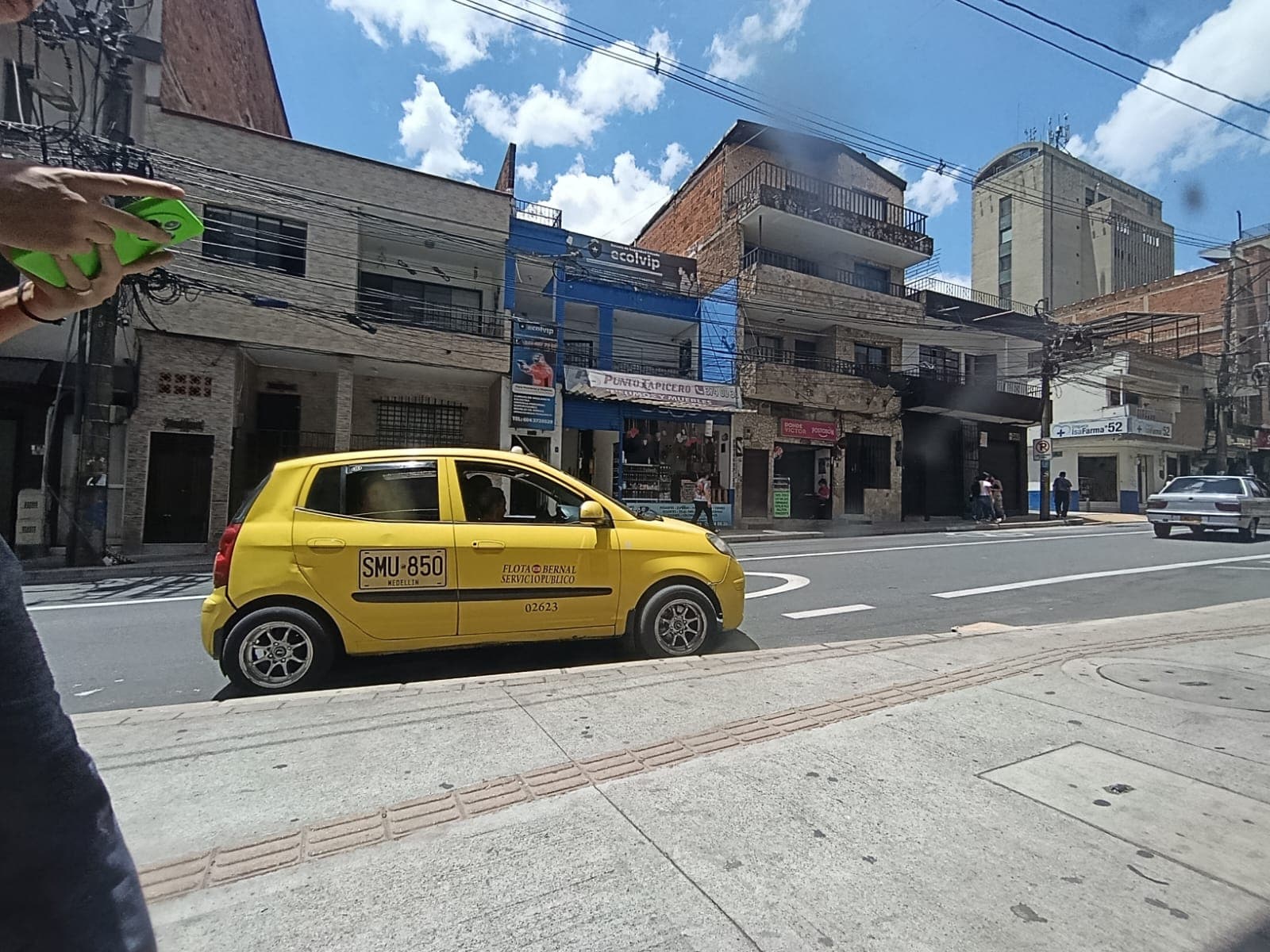 Local en arriendo en Centro Itagui — foto 5 de 17