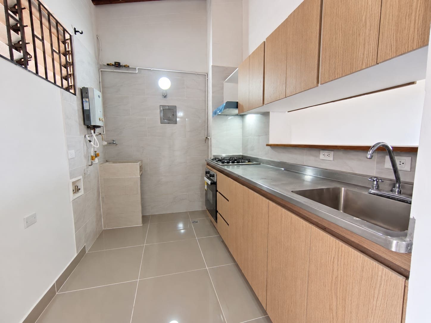 Apartamento en arriendo en Simón Bolívar Medellín, La America — foto 1 de 12