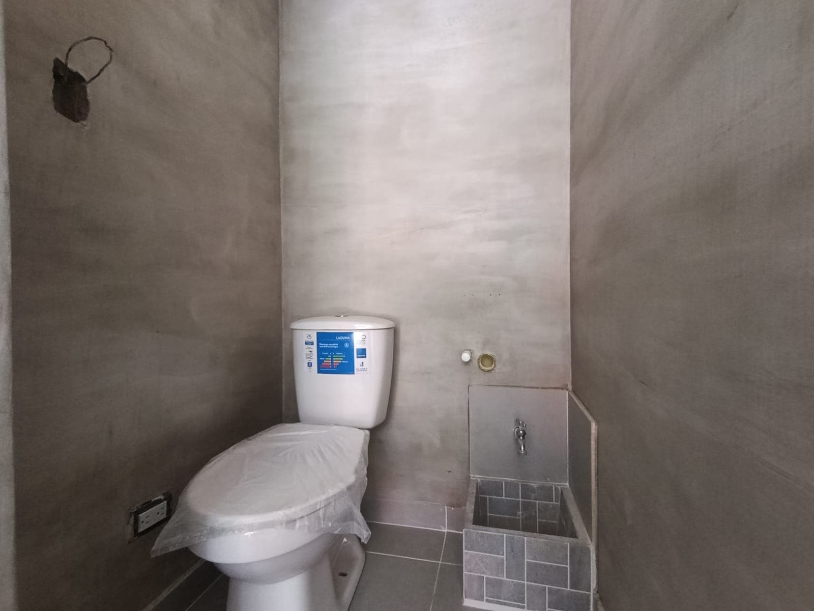 Local en arriendo en Buenos Aires, Centro, Medellín — foto 5 de 8