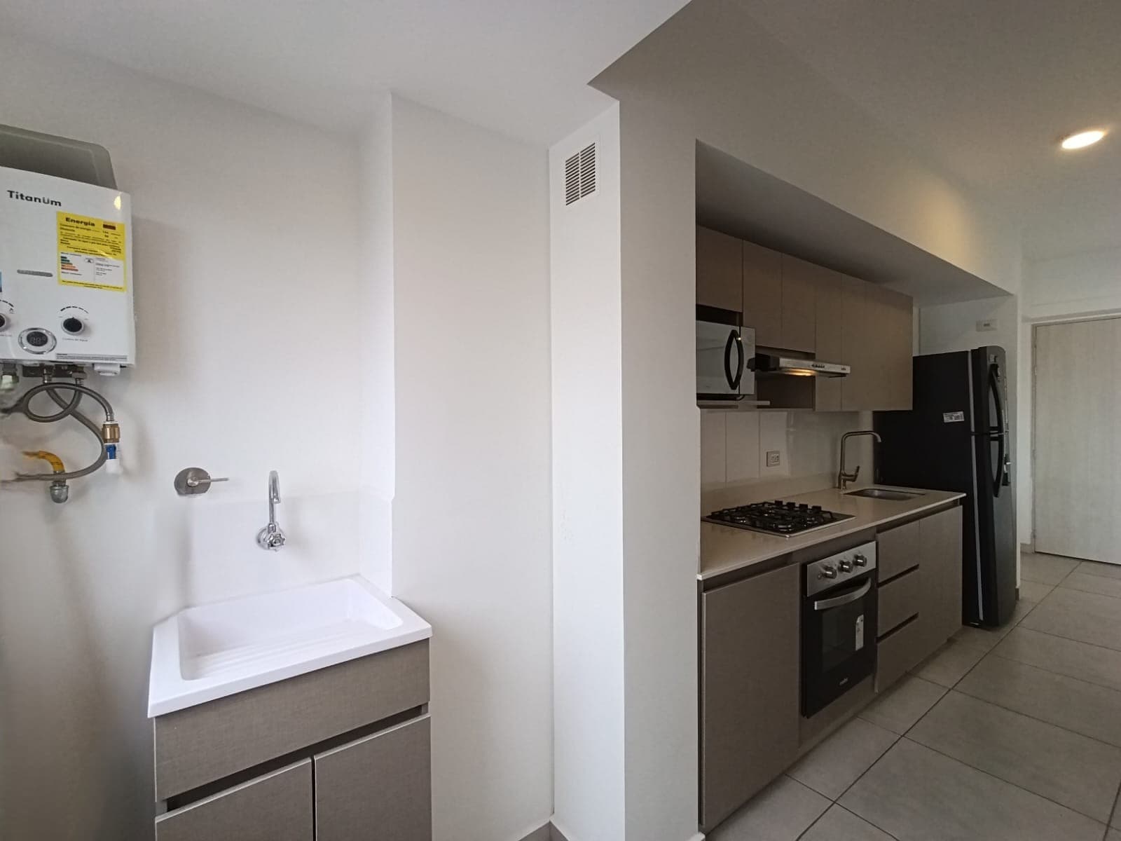 Apartamento en arriendo en Jardines, Envigado — foto 5 de 17