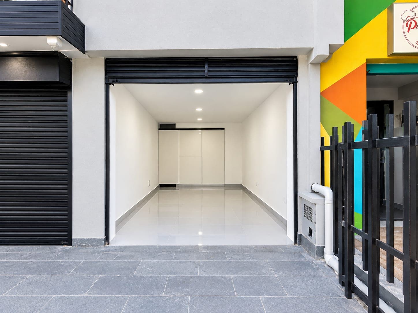 Local en arriendo en San Joaquín Laureles, Medellín — foto 1 de 8