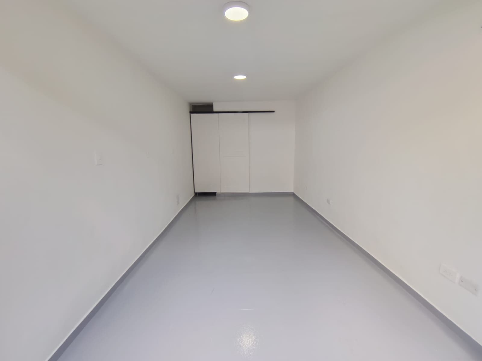 Local en arriendo en San Joaquín Laureles, Medellín — foto 2 de 8
