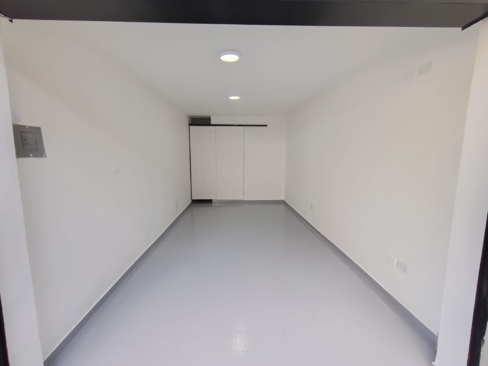 Local en arriendo en San Joaquín Laureles, Medellín — foto 3 de 8