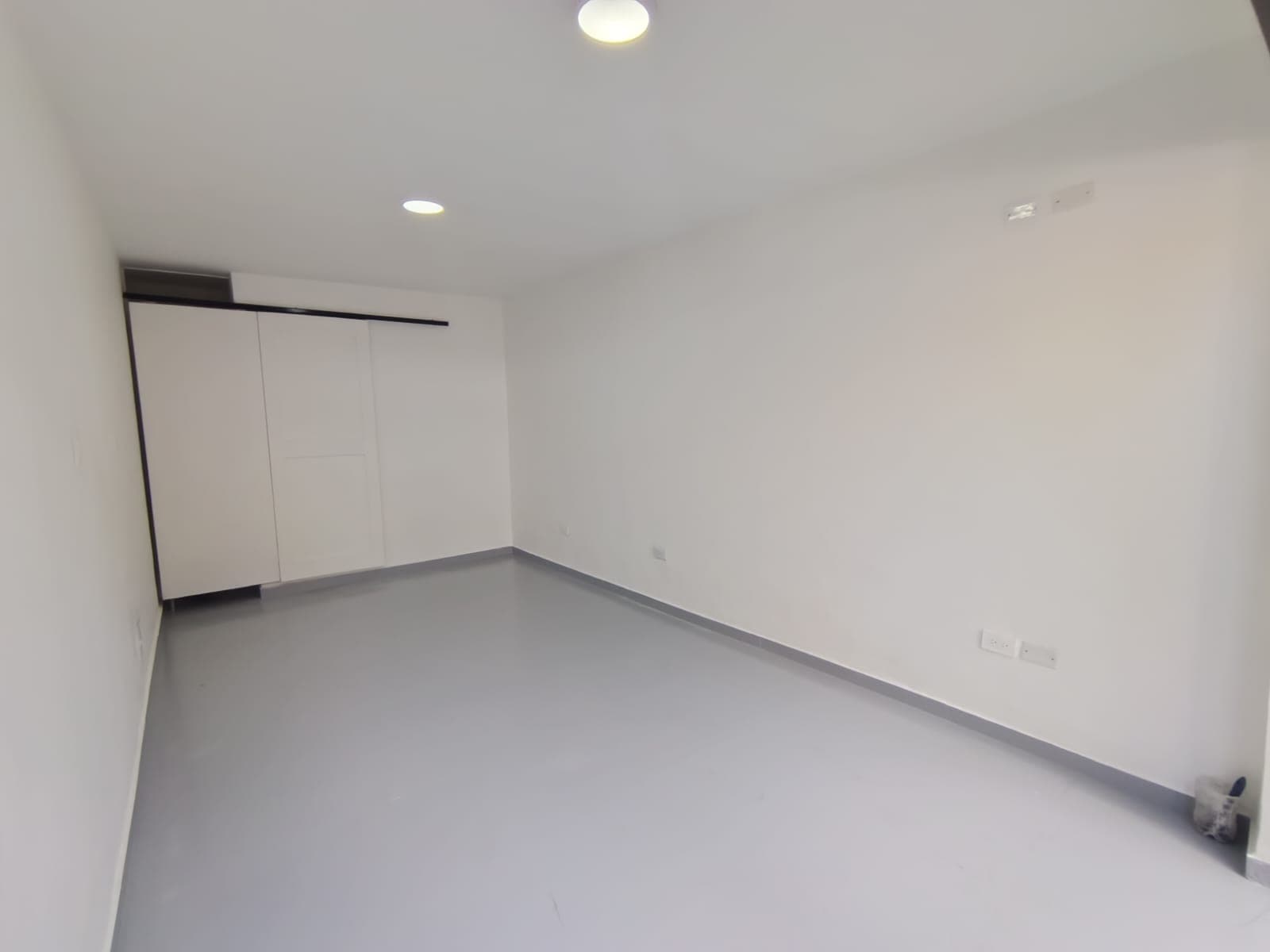 Local en arriendo en San Joaquín Laureles, Medellín — foto 4 de 8