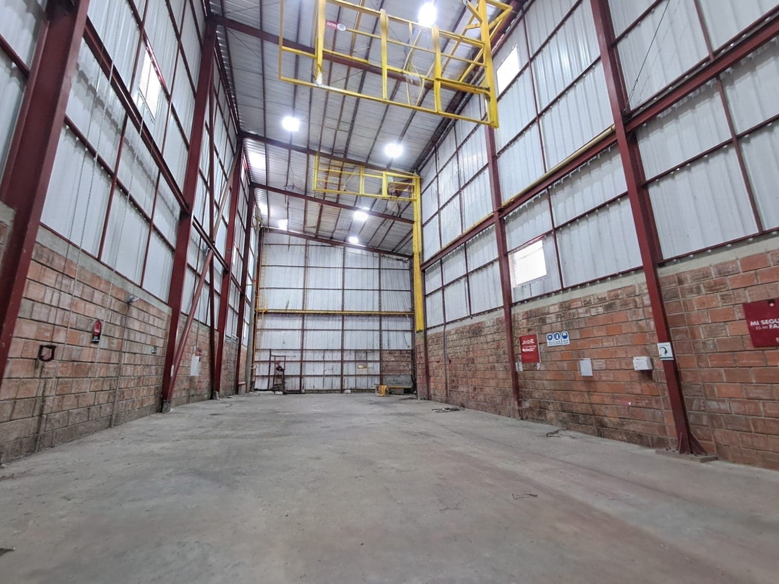 Bodega en arriendo en San Mateo Pereira, Av Sur — foto 1 de 9