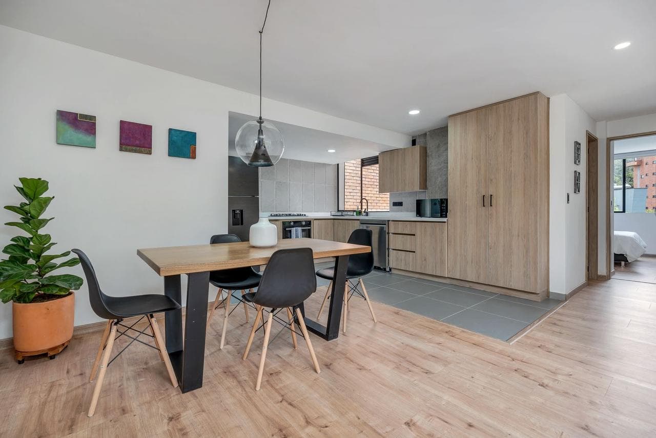 Apartamento en arriendo en El Tesoro, El Poblado, Medellín — foto 4 de 13