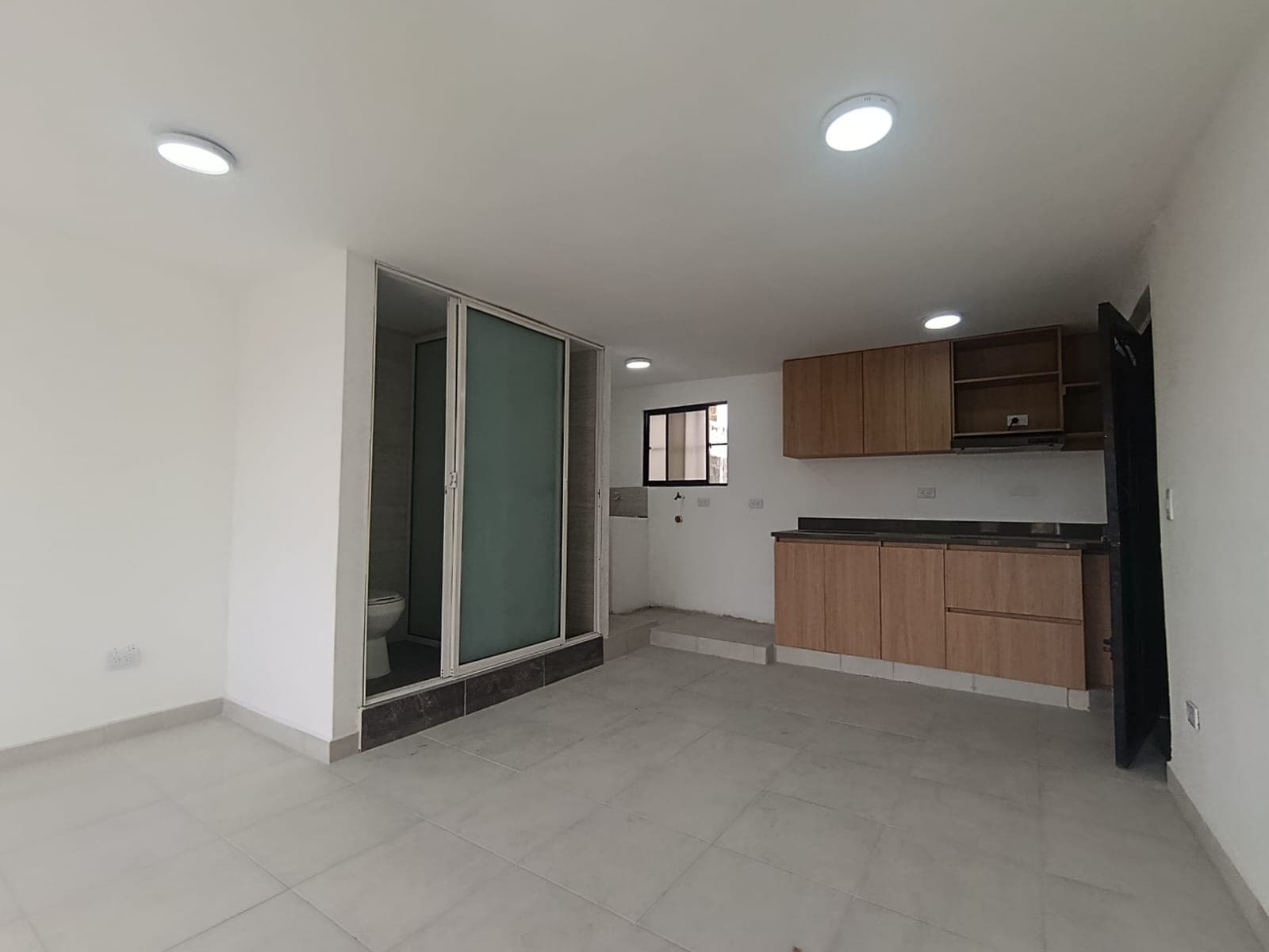 Apartaestudio en arriendo en Boston, Centro, Medellín — foto 4 de 10