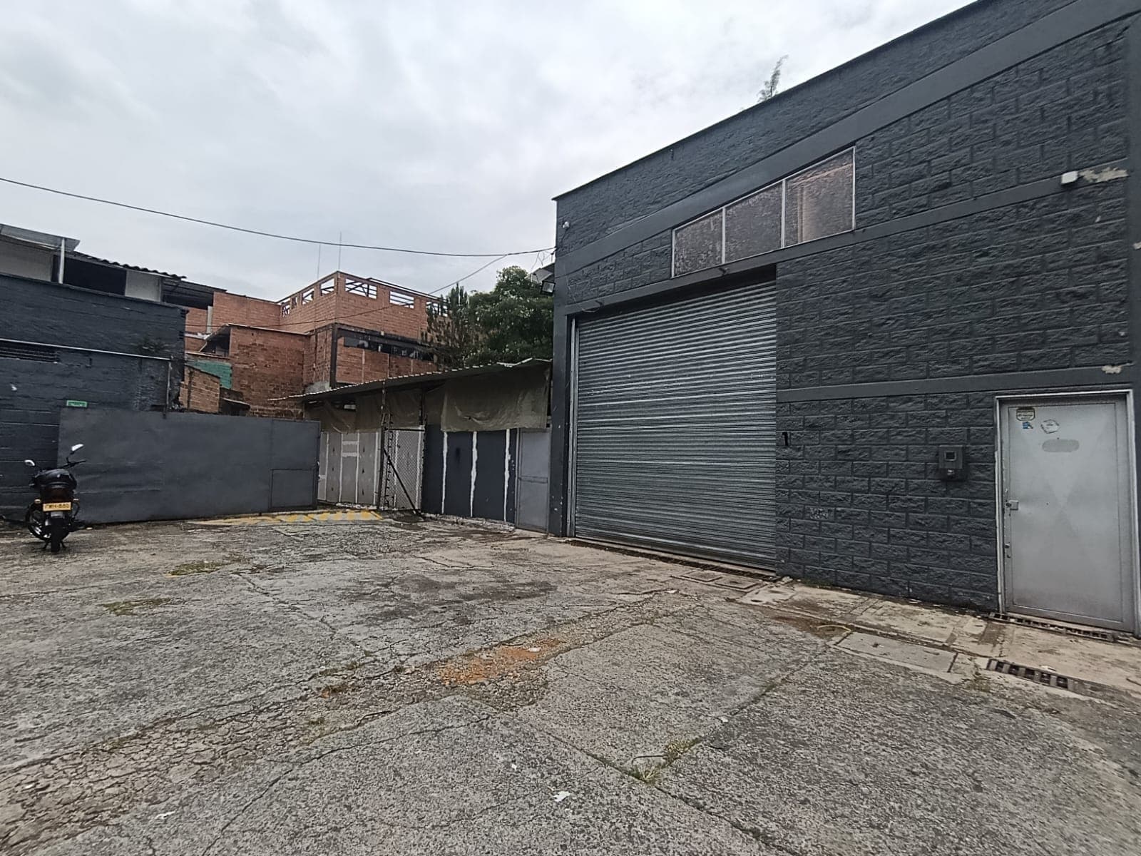 Bodega en arriendo en Las Brisas La Estrella — foto 1 de 7