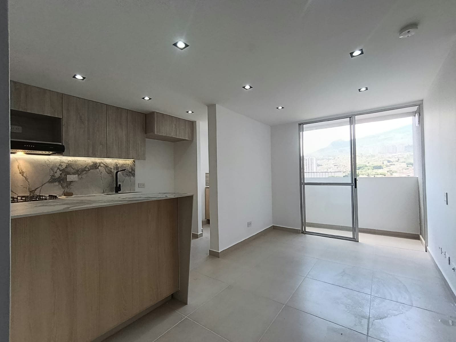 Apartamento en arriendo en La Madera, Bello — foto 4 de 16