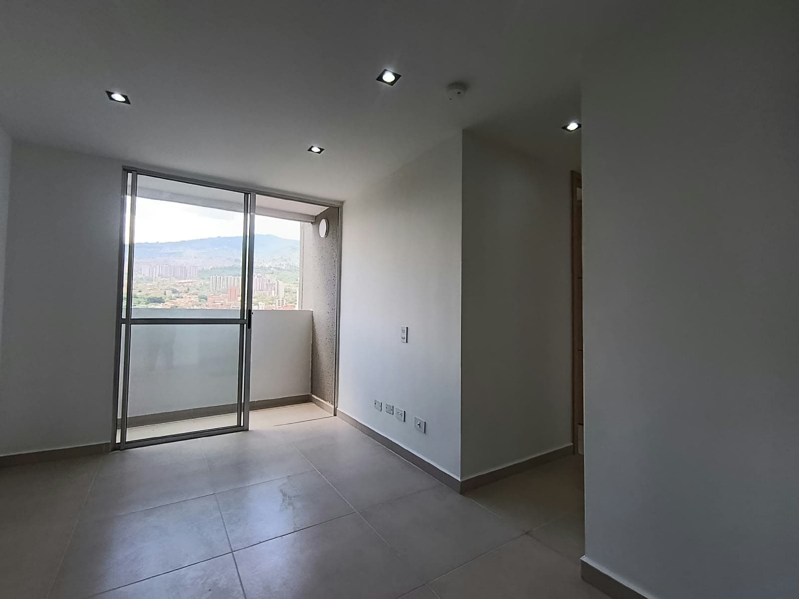 Apartamento en arriendo en La Madera, Bello — foto 5 de 16