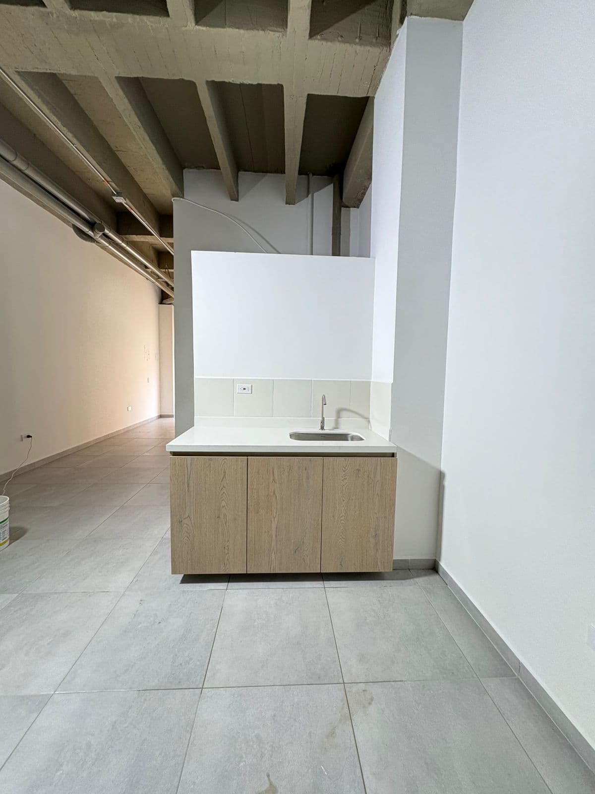 Local en arriendo en Centro Itagui — foto 1 de 11
