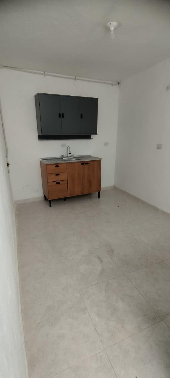 Local en arriendo en Alquerias de la Fragua, Kennedy, Bogotá, D.C. — foto 4 de 9