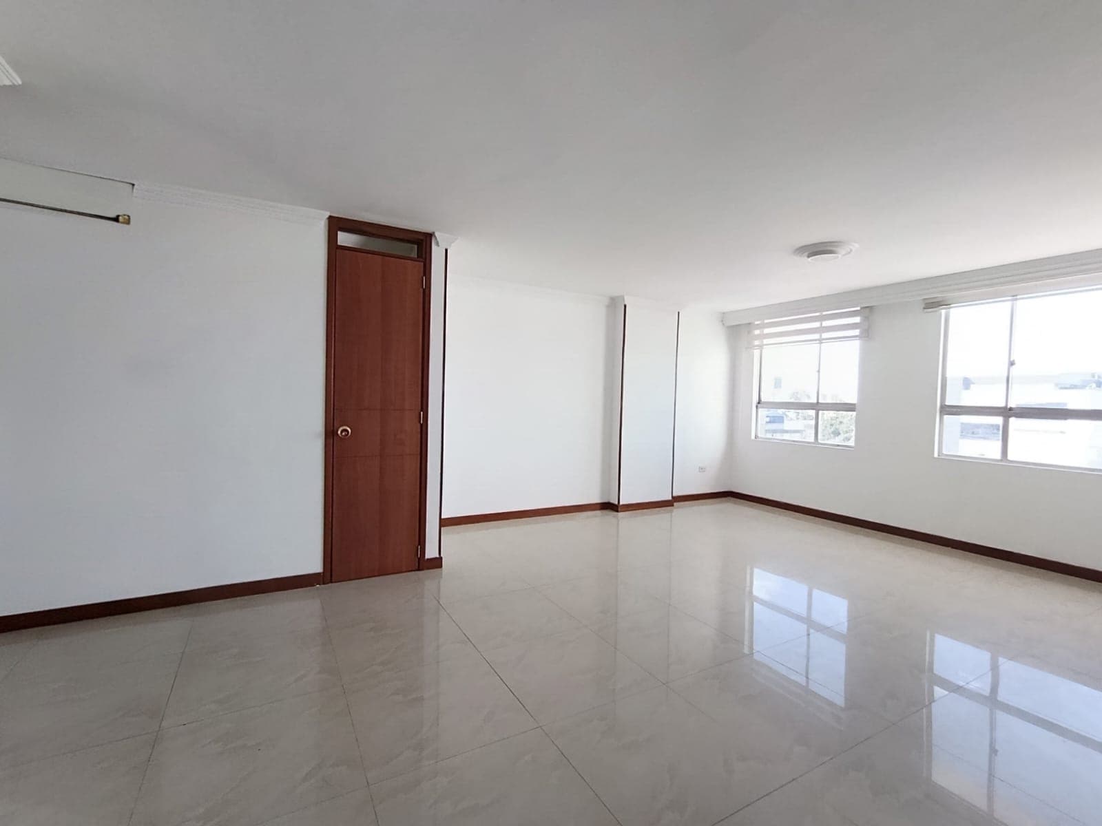 Apartamento en arriendo en Normandía Occidental, Engativa, Bogotá, D.C. — foto 1 de 8