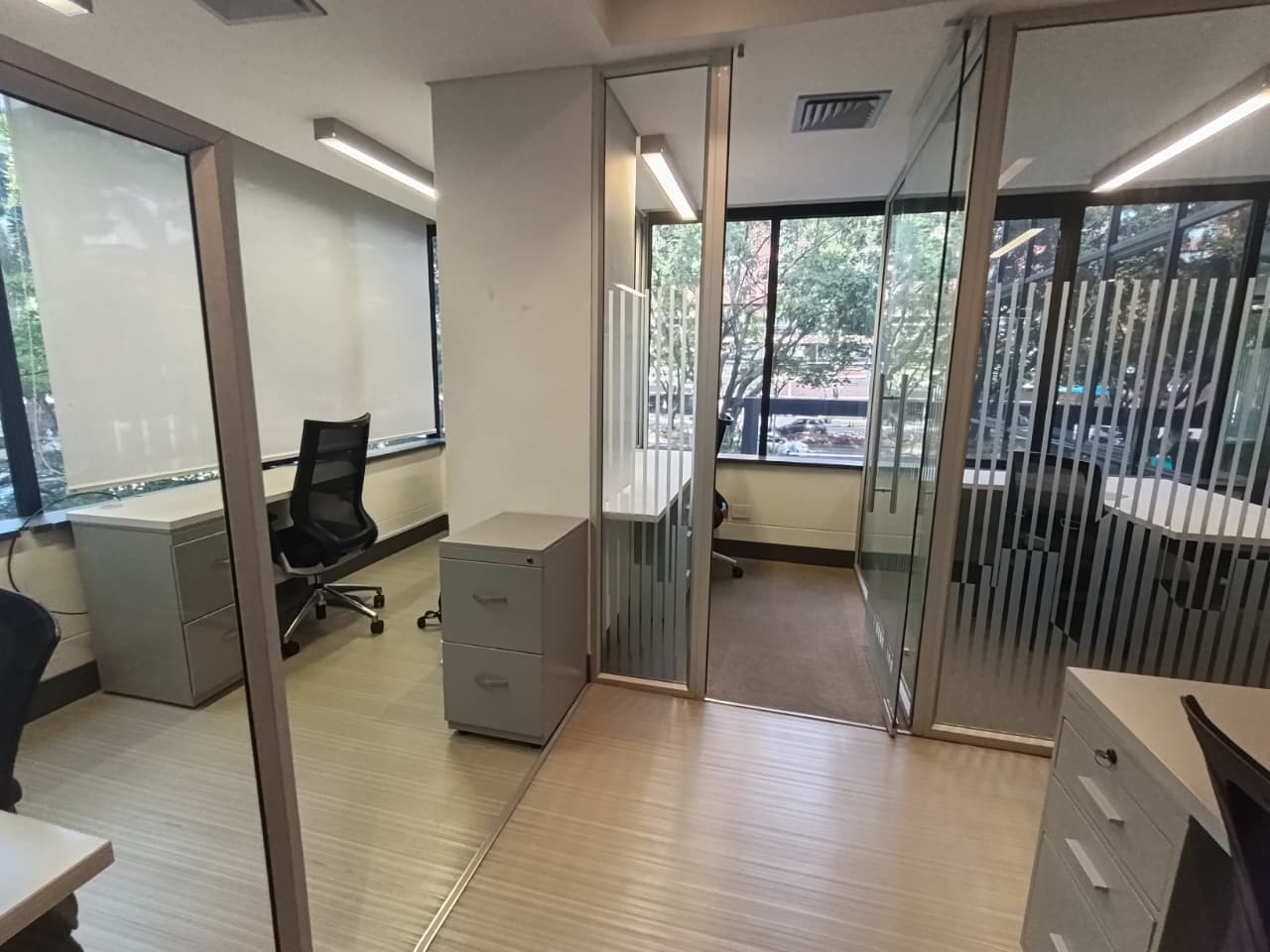 Oficina en arriendo en Milla de Oro, El Poblado, Medellín — foto 5 de 20