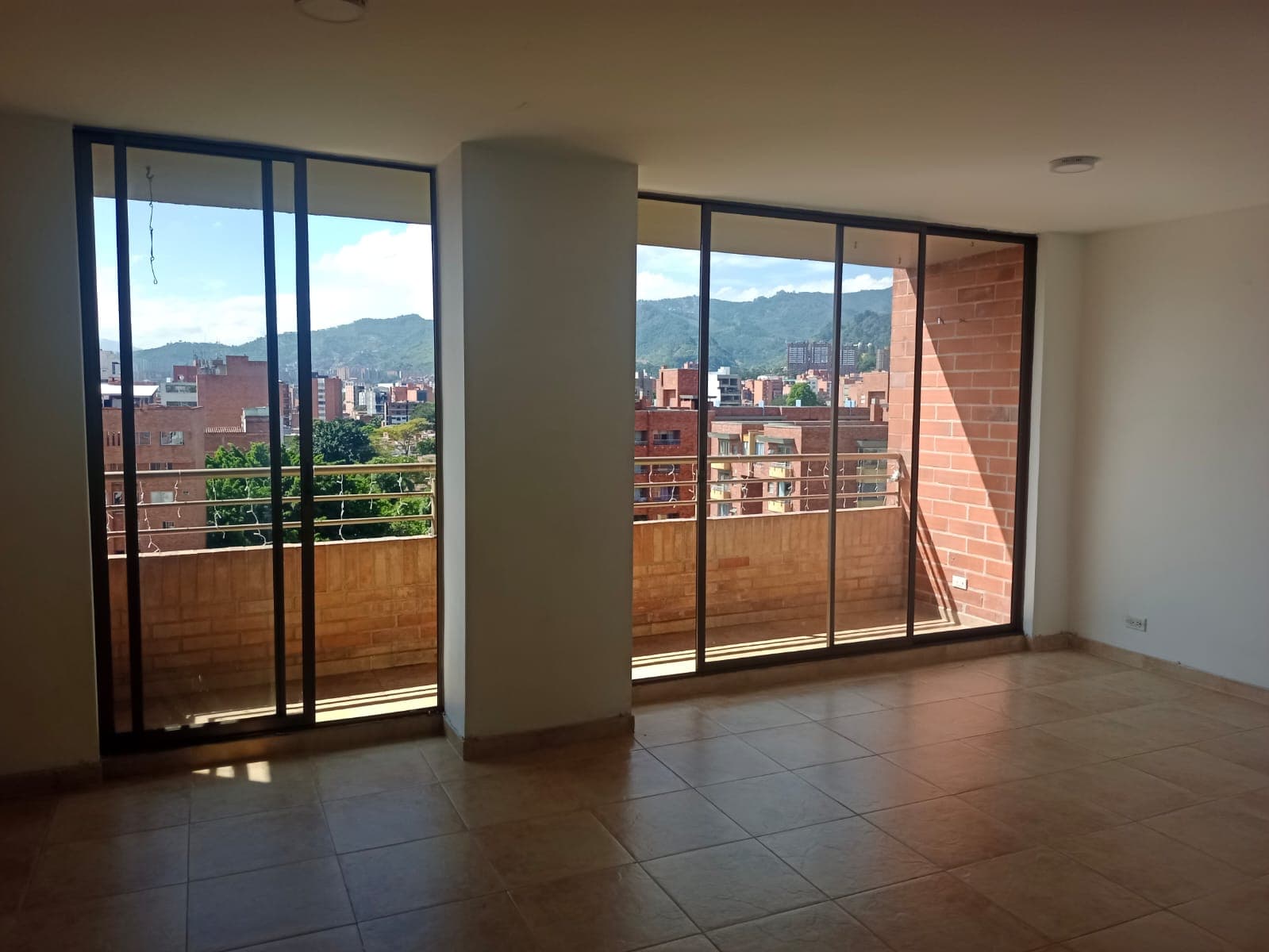 Apartamento en arriendo en Laureles Medellín — foto 3 de 20