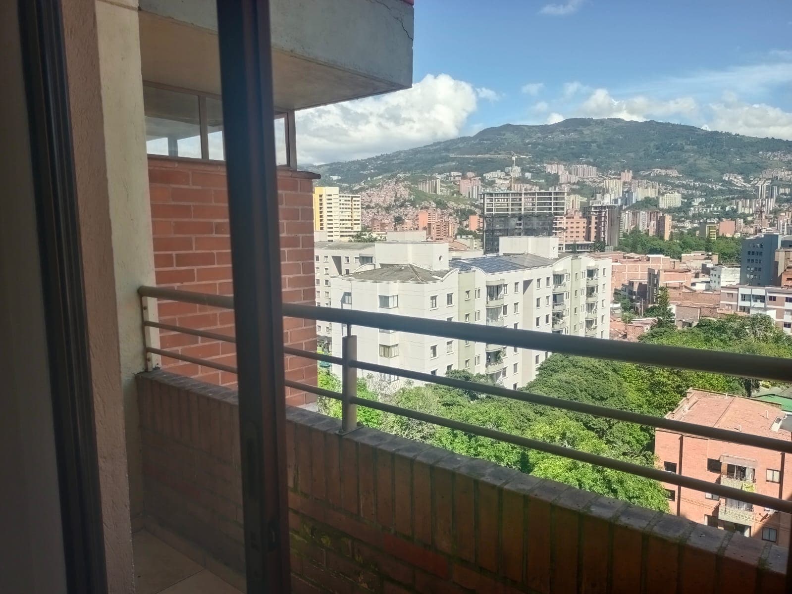 Apartamento en arriendo en Laureles Medellín — foto 4 de 20