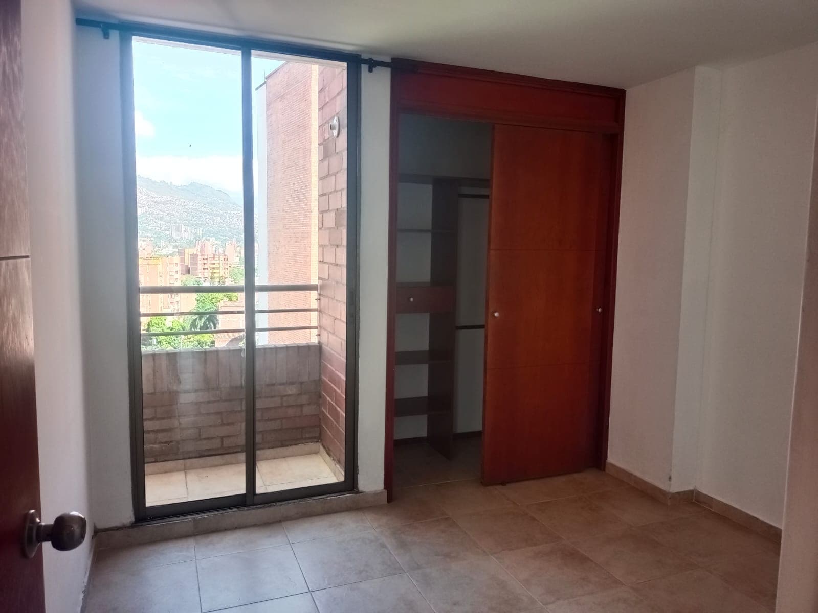 Apartamento en arriendo en Laureles Medellín — foto 5 de 20