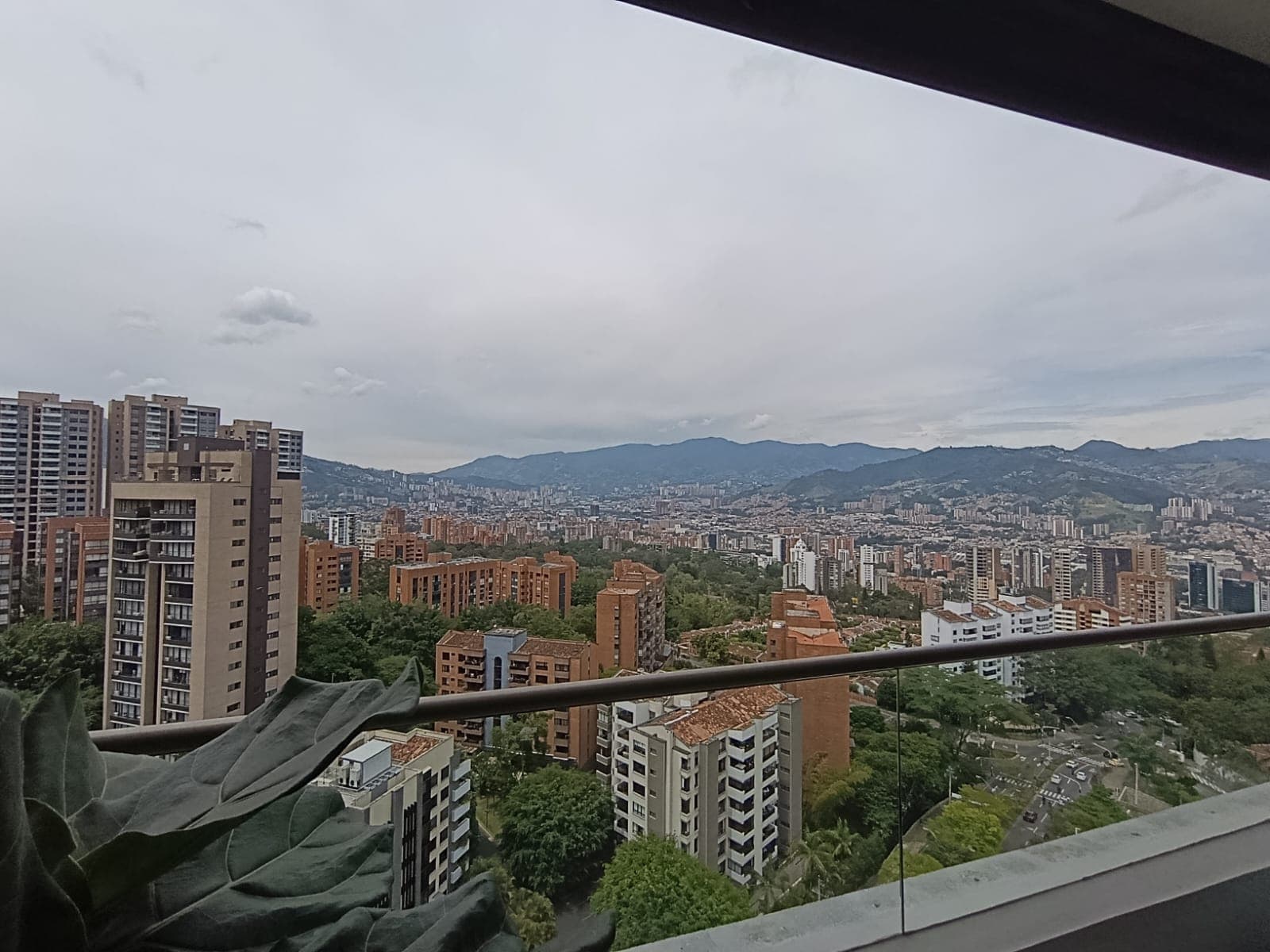 Apartamento en arriendo en Medellín — foto 3 de 18