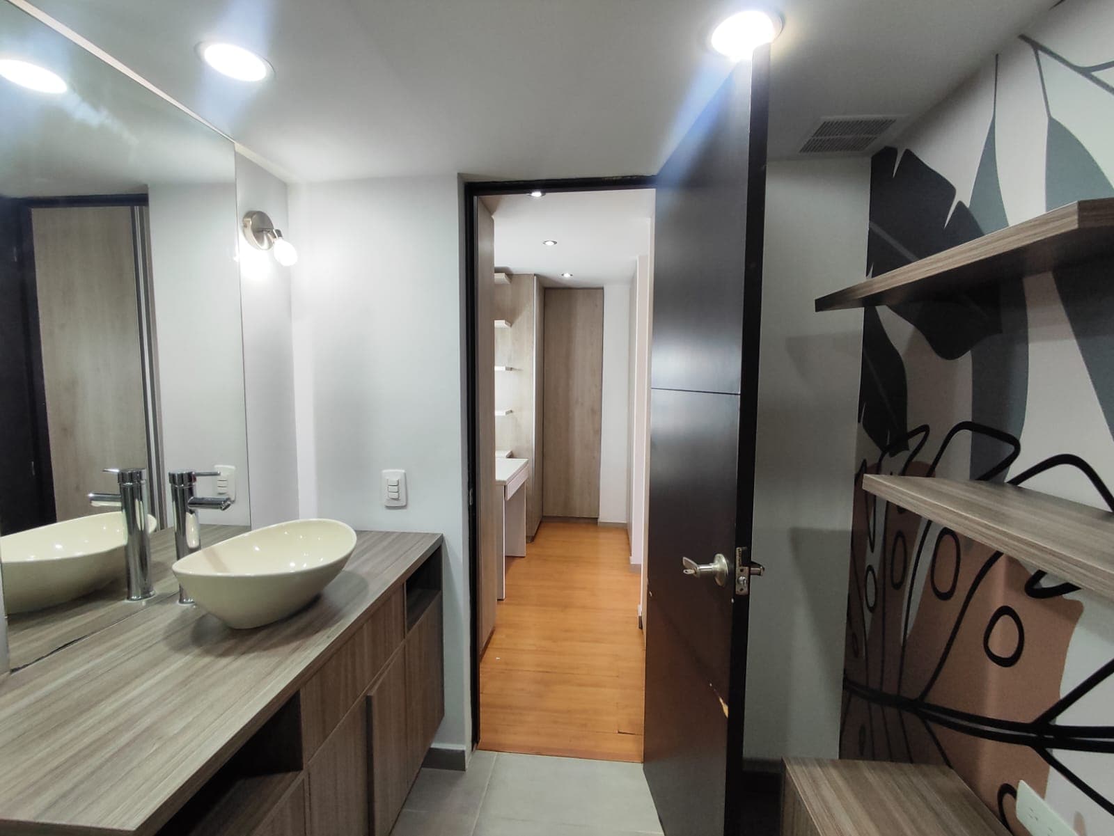 Apartamento en arriendo en Jardines, Envigado — foto 2 de 20