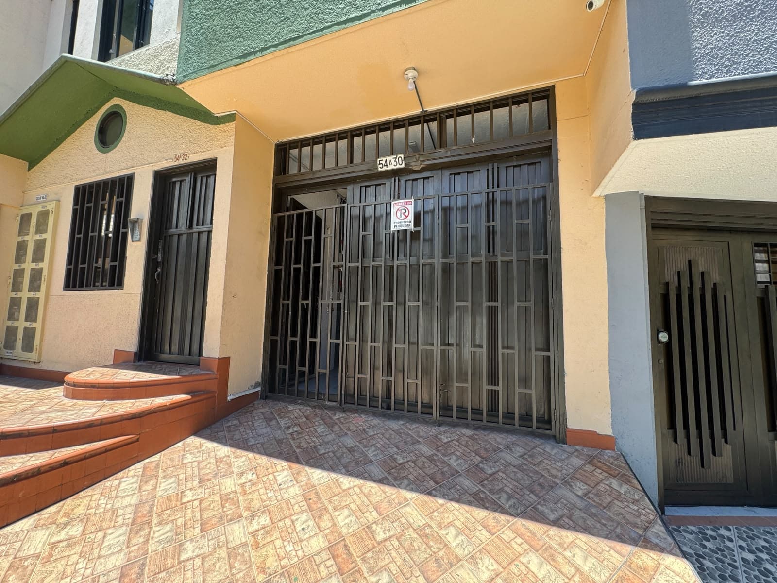 Bodega en arriendo en Samaria, Itagui — foto 1 de 14