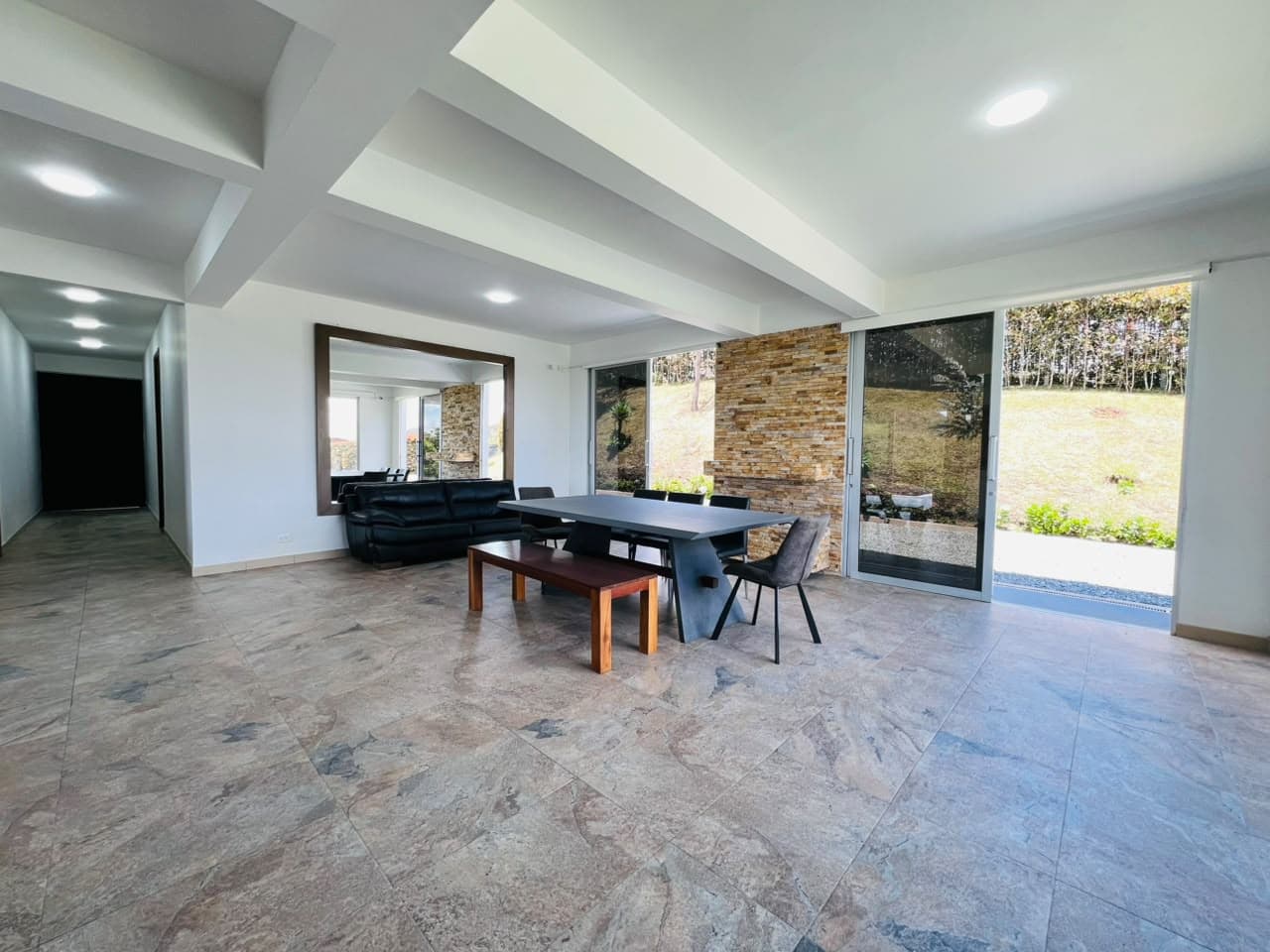 Casa Campestre en arriendo en Loma del Escobero Envigado — foto 5 de 20