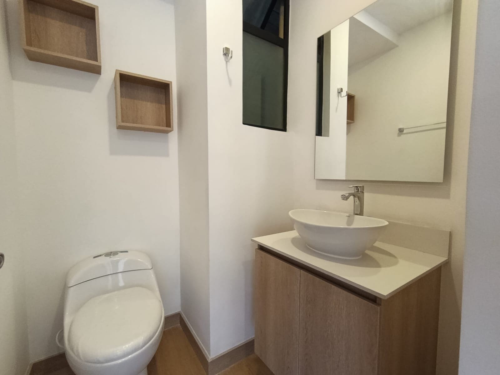 Apartaestudio en arriendo en La Ceja — foto 1 de 12