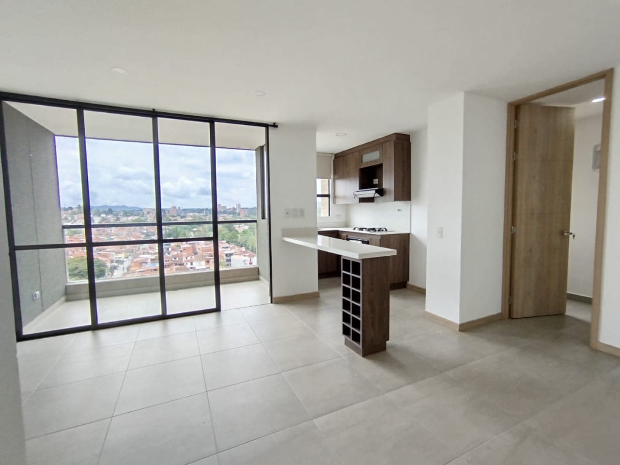 Apartamento en arriendo en Barro Blanco Rio Negro, Rionegro — foto 1 de 16