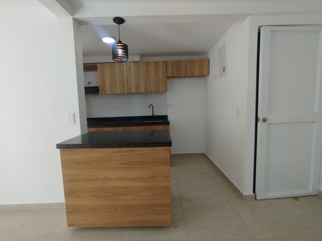 Apartamento en arriendo en El Porvenir Rio Negro, Rionegro — foto 2 de 13