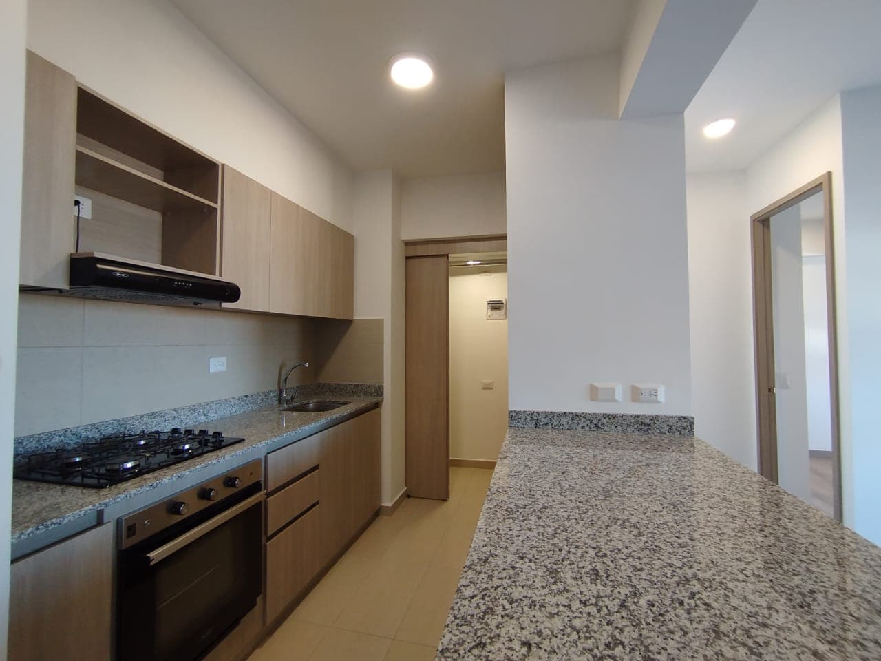 Apartamento en arriendo en El Porvenir Rio Negro, Rionegro — foto 1 de 14