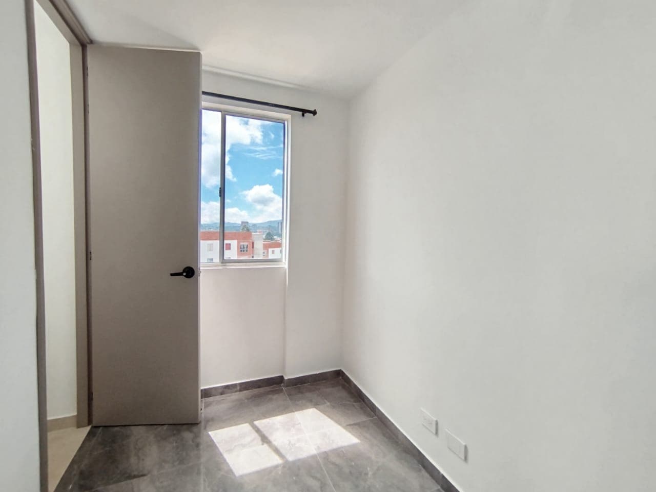 Apartamento en arriendo en El Porvenir Rio Negro, Rionegro — foto 5 de 13