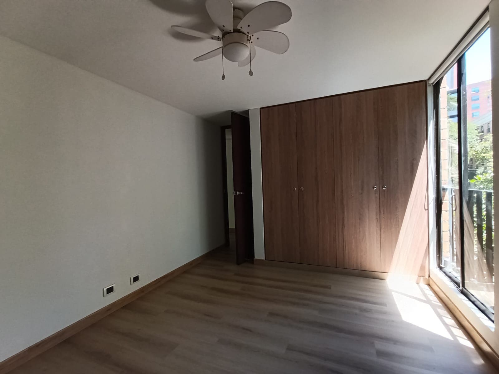 Apartamento en arriendo en Medellín — foto 4 de 13