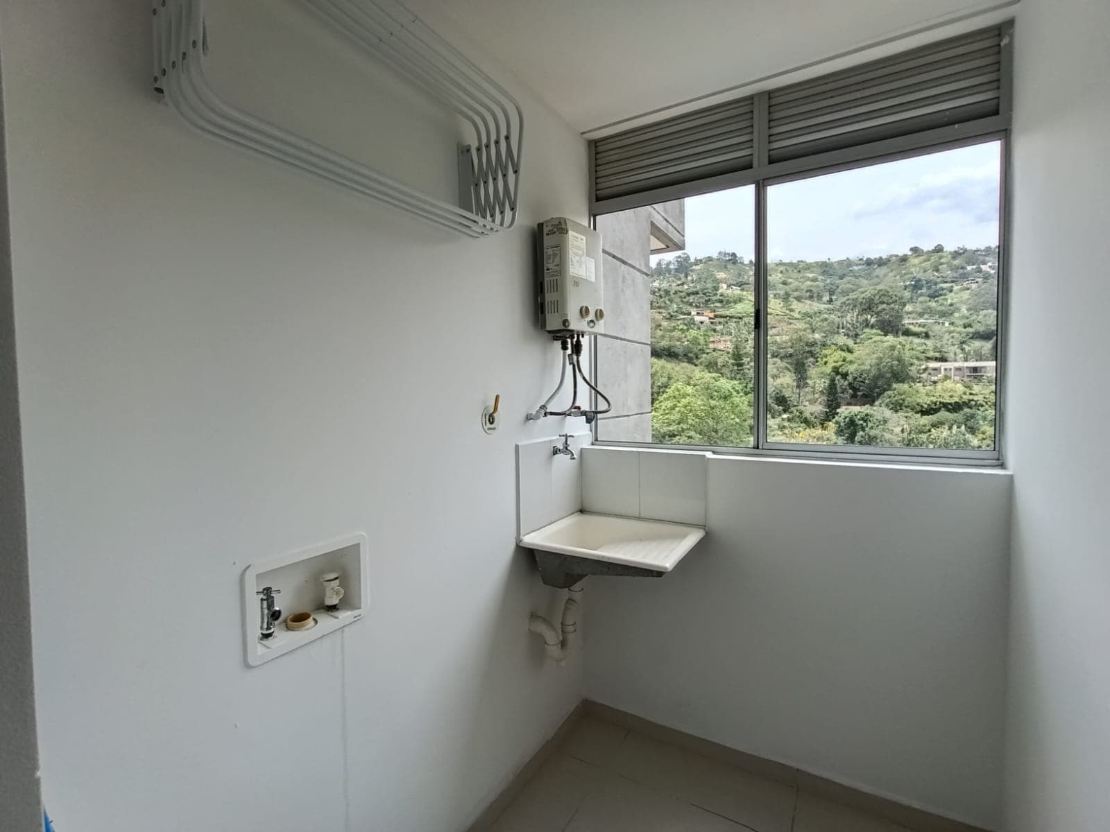 Apartamento en arriendo en La Florida Sabaneta — foto 2 de 20