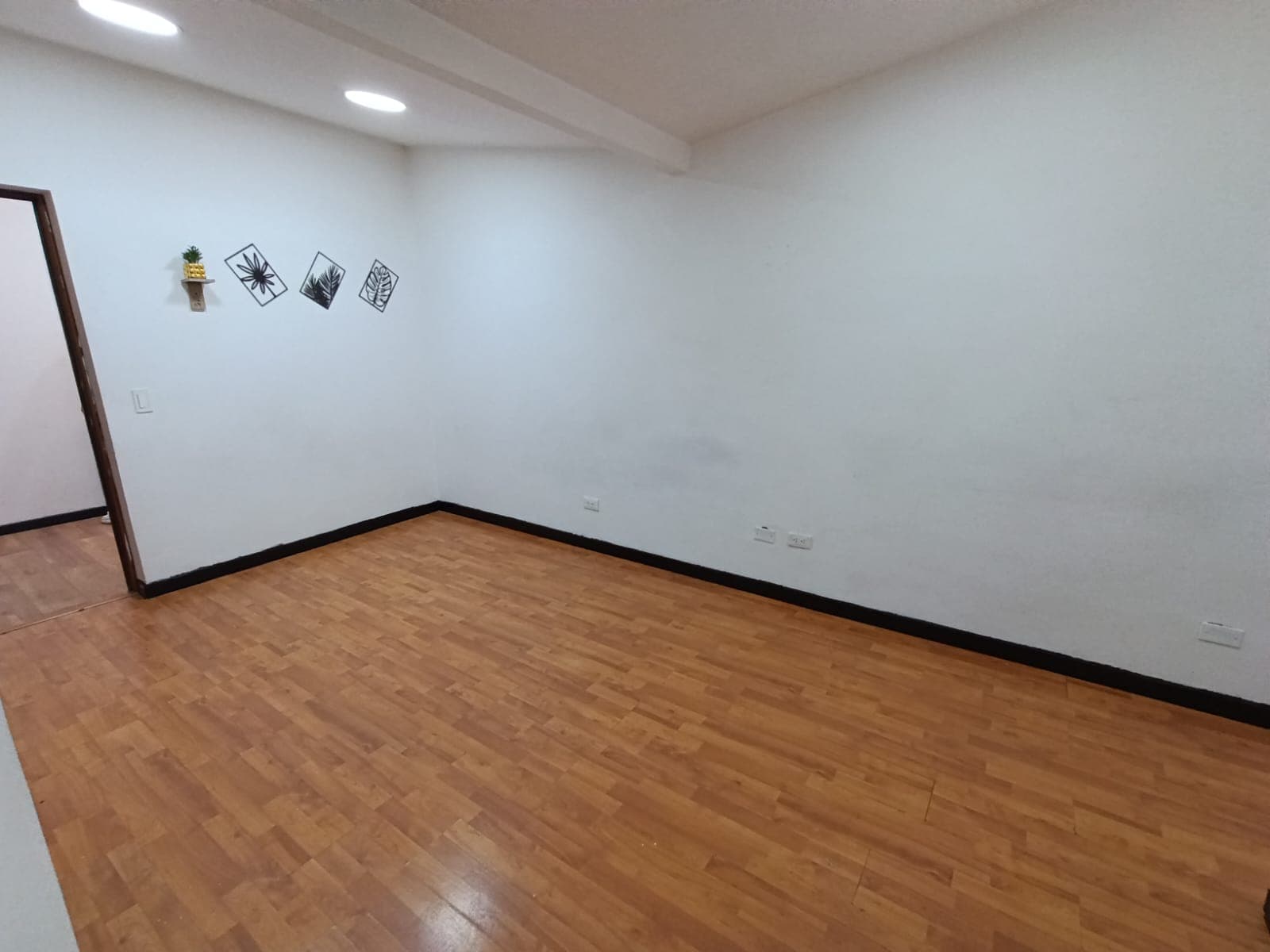 Oficina en arriendo en La Palma, Belen, Medellín — foto 2 de 8