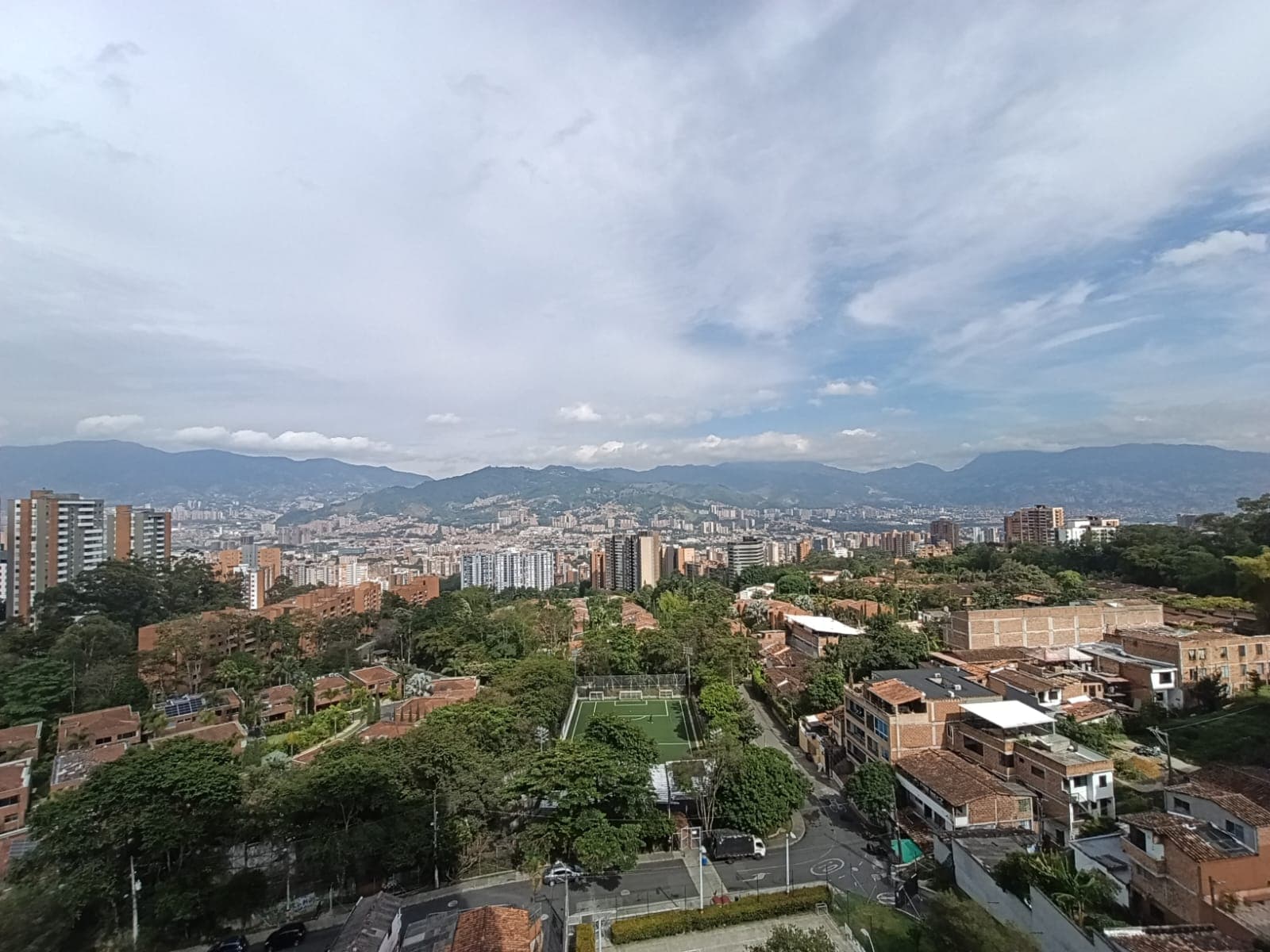 Apartamento en arriendo en Intermedia, Envigado — foto 1 de 20