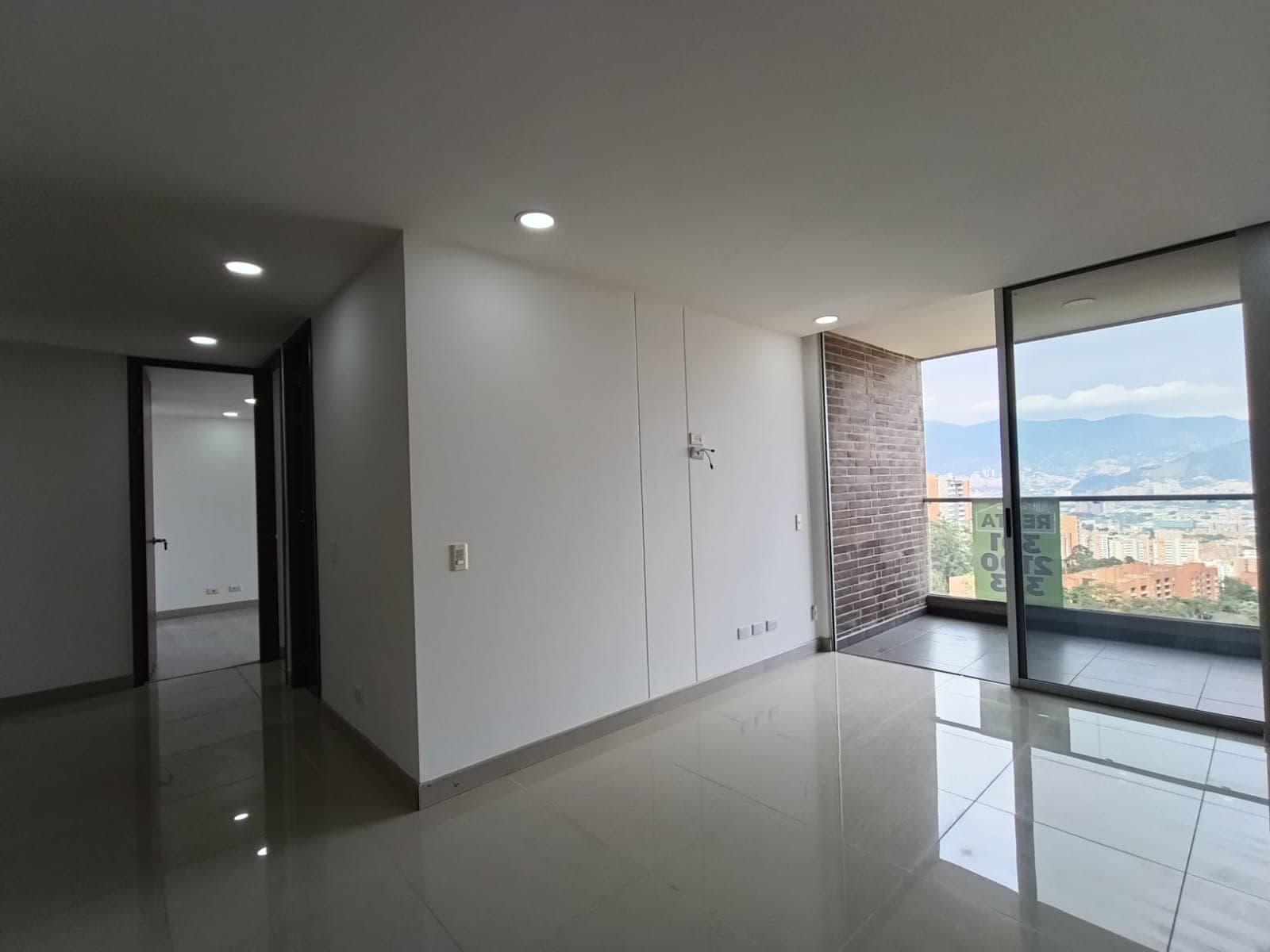 Apartamento en arriendo en Intermedia, Envigado — foto 4 de 20