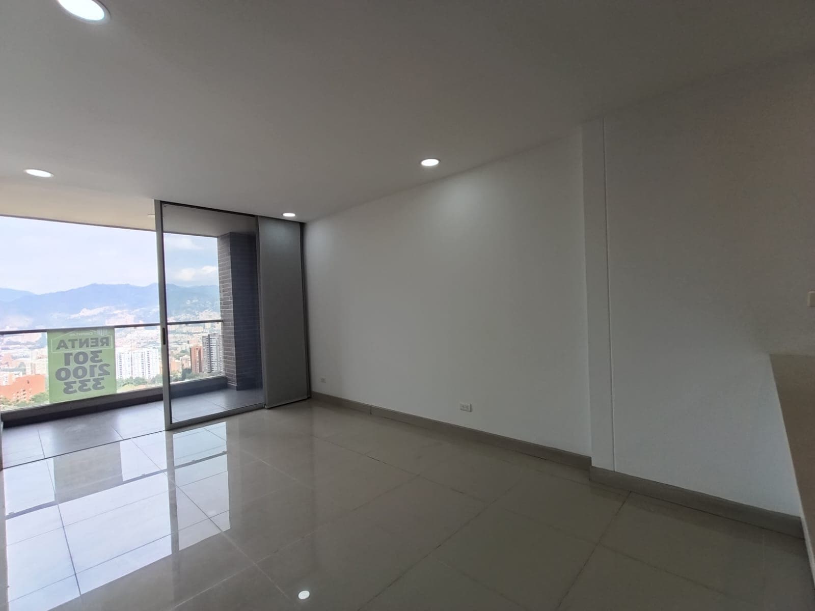 Apartamento en arriendo en Intermedia, Envigado — foto 5 de 20