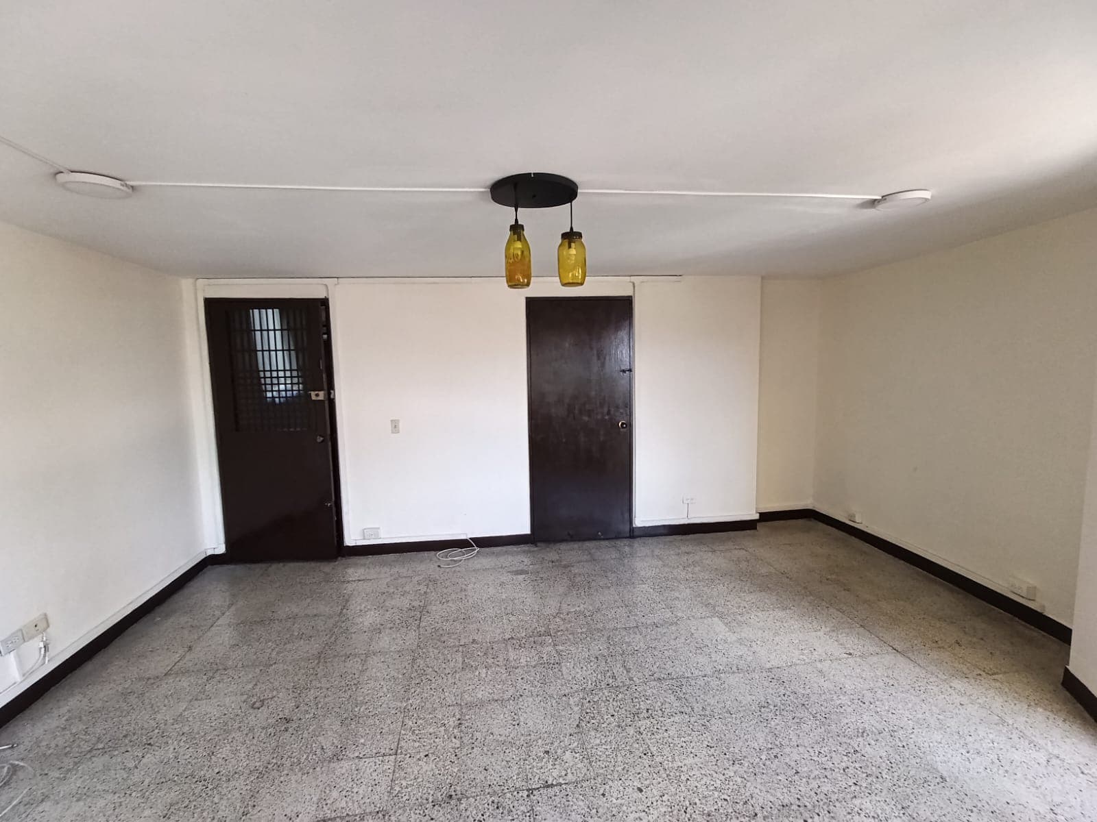 Oficina en arriendo en La Candelaria, Centro, Medellín — foto 4 de 10